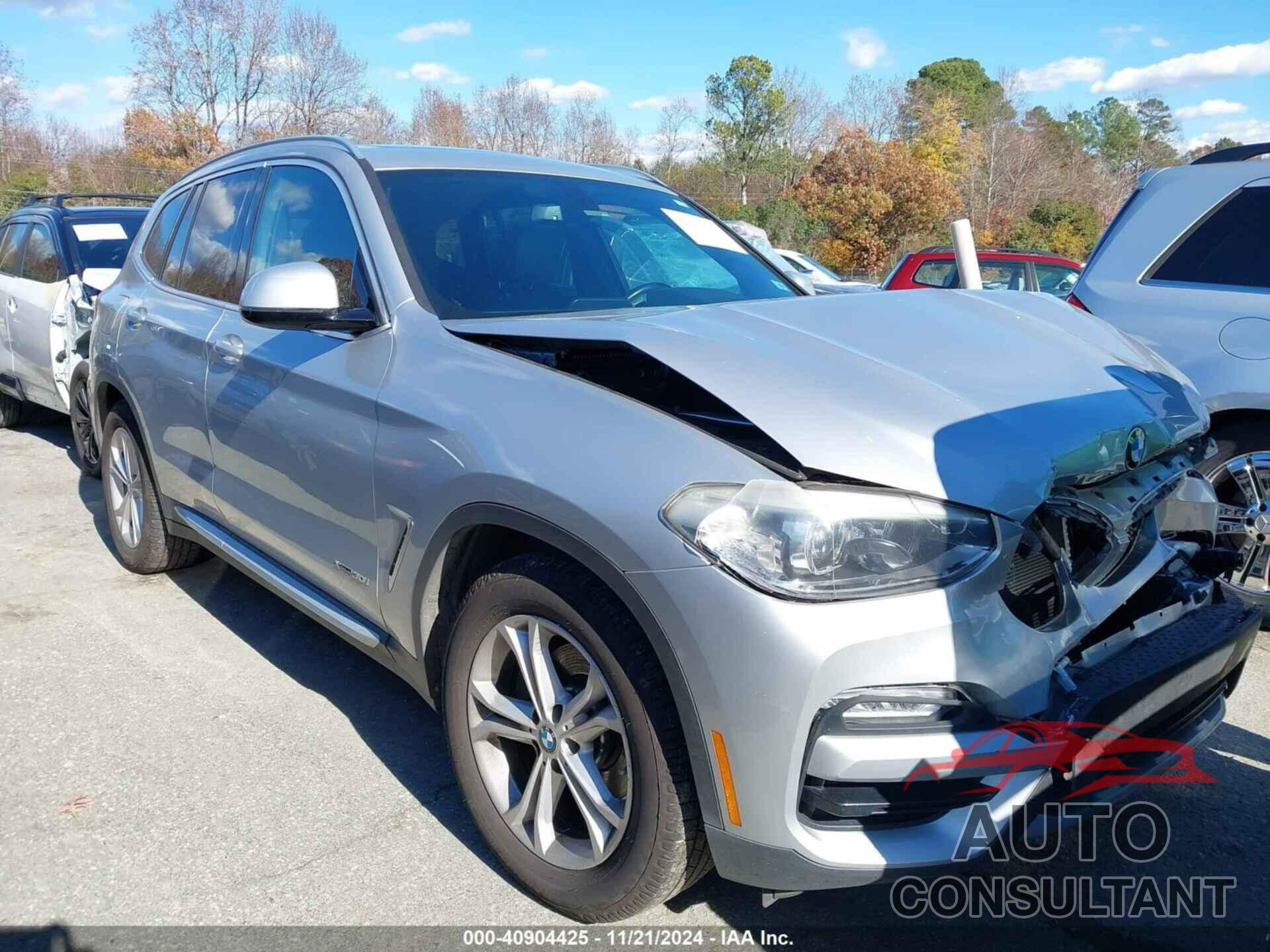 BMW X3 2018 - 5UXTR9C55JLC73001