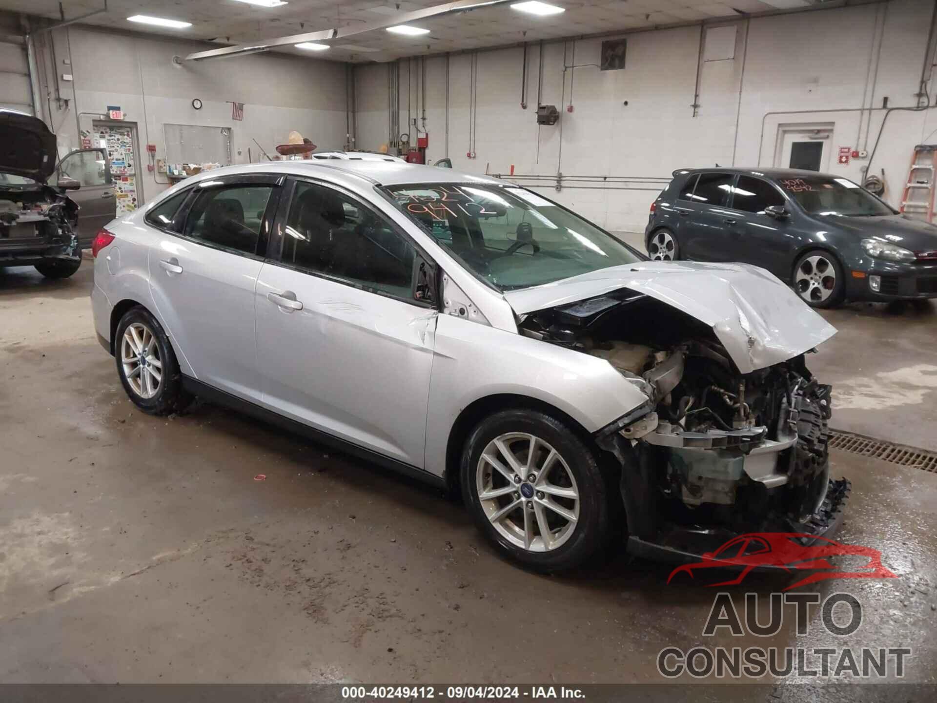 FORD FOCUS 2018 - 1FADP3F22JL218194