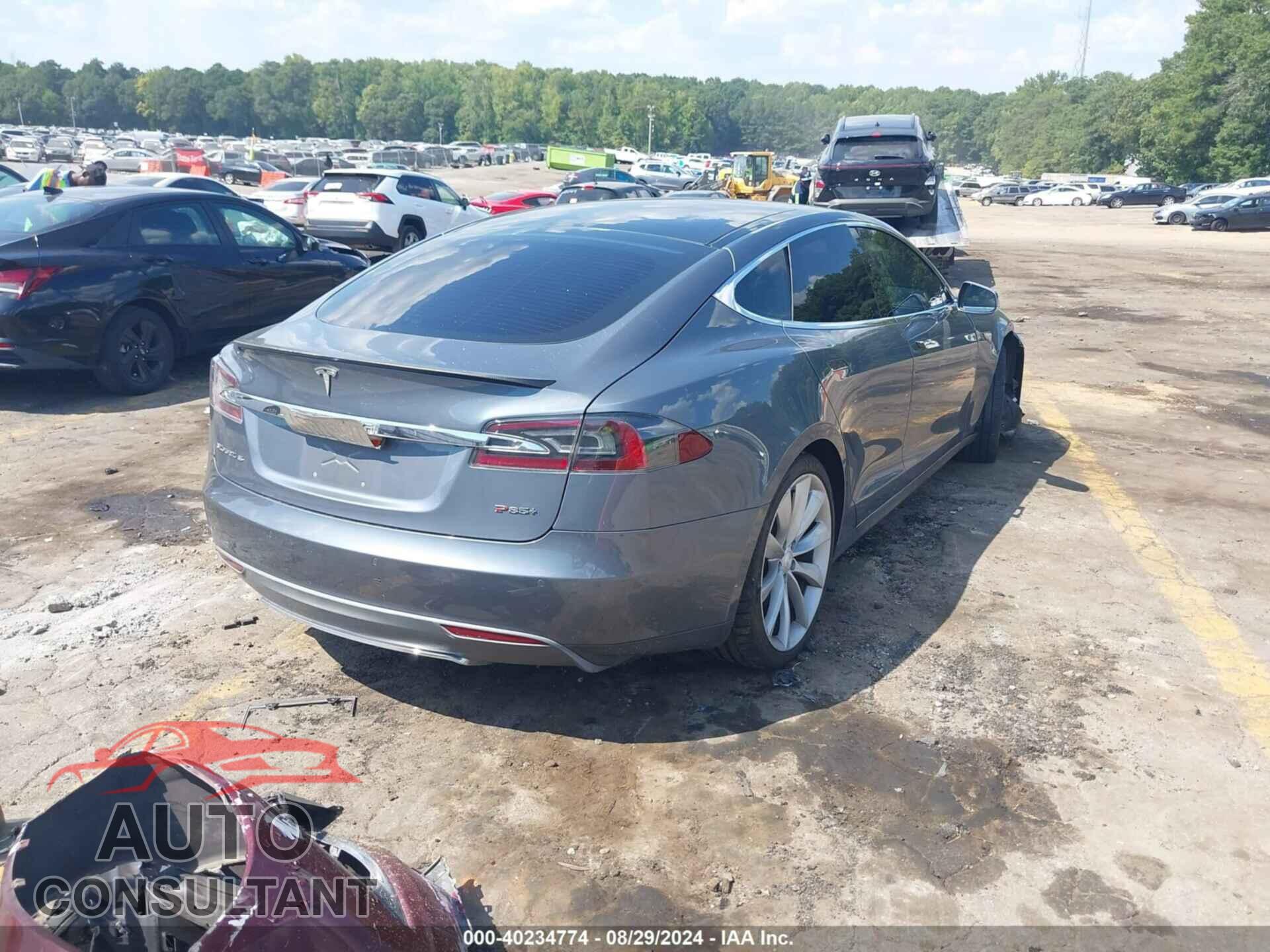 TESLA MODEL S 2013 - 5YJSA1DP6DFP26049
