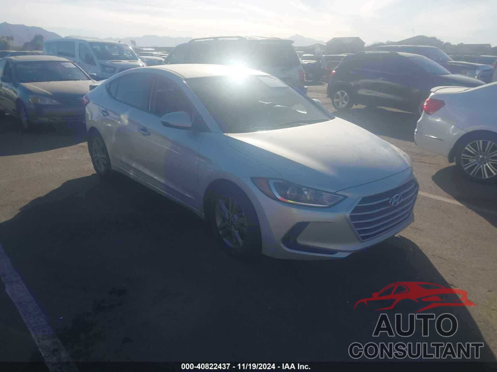 HYUNDAI ELANTRA 2018 - 5NPD84LF5JH378983