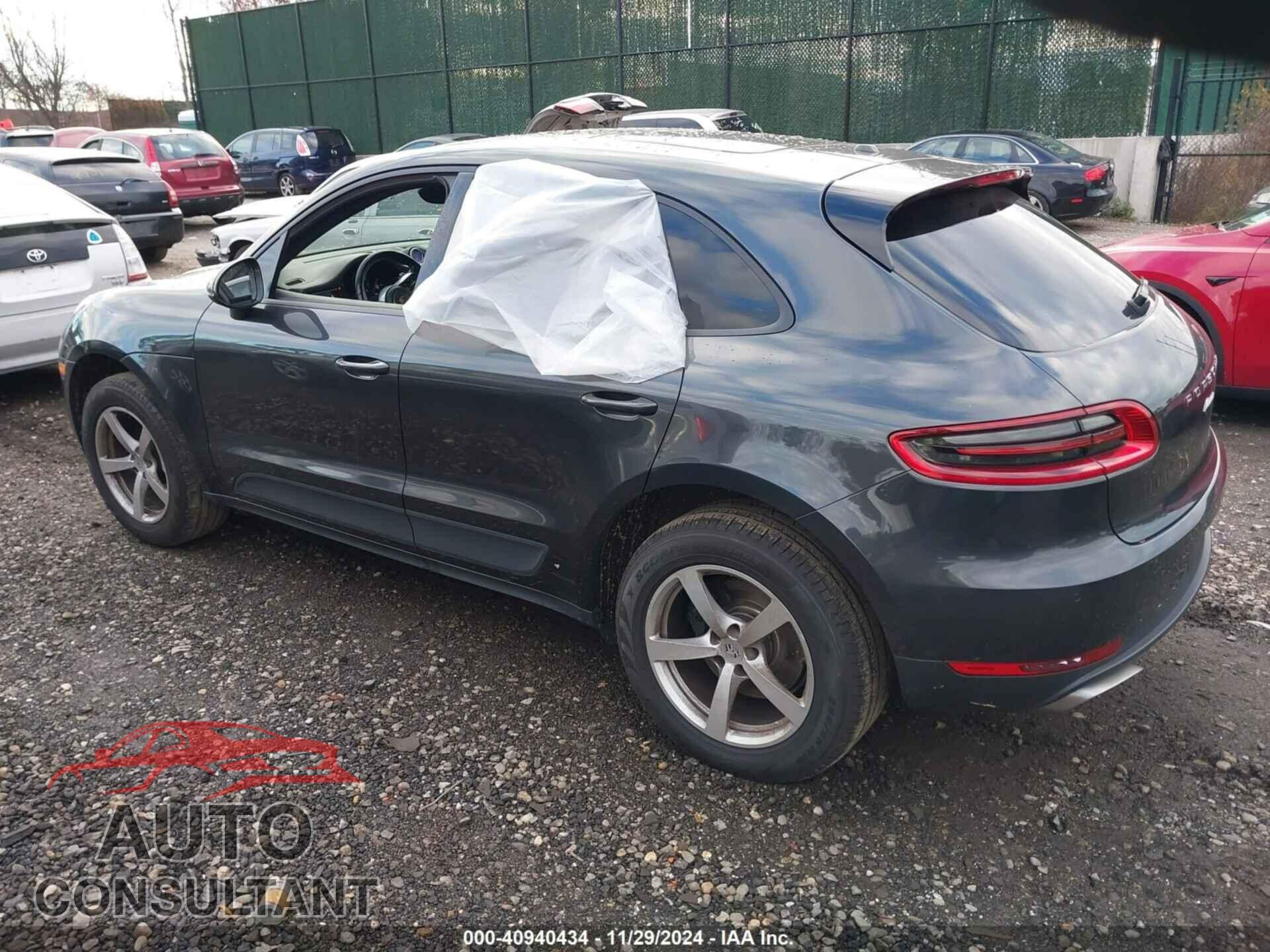 PORSCHE MACAN 2018 - WP1AA2A54JLB06313