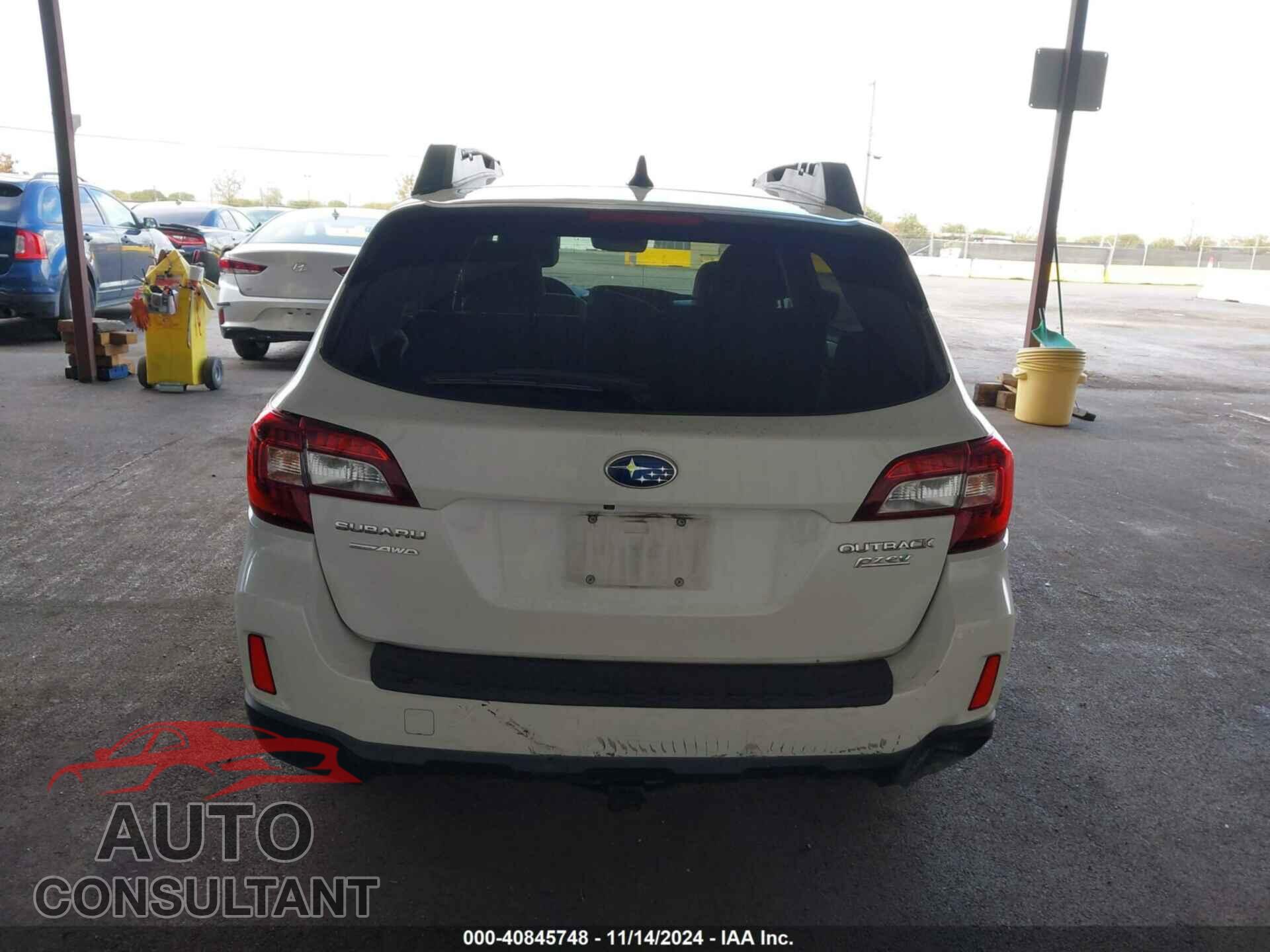 SUBARU OUTBACK 2017 - 4S4BSACC6H3338460