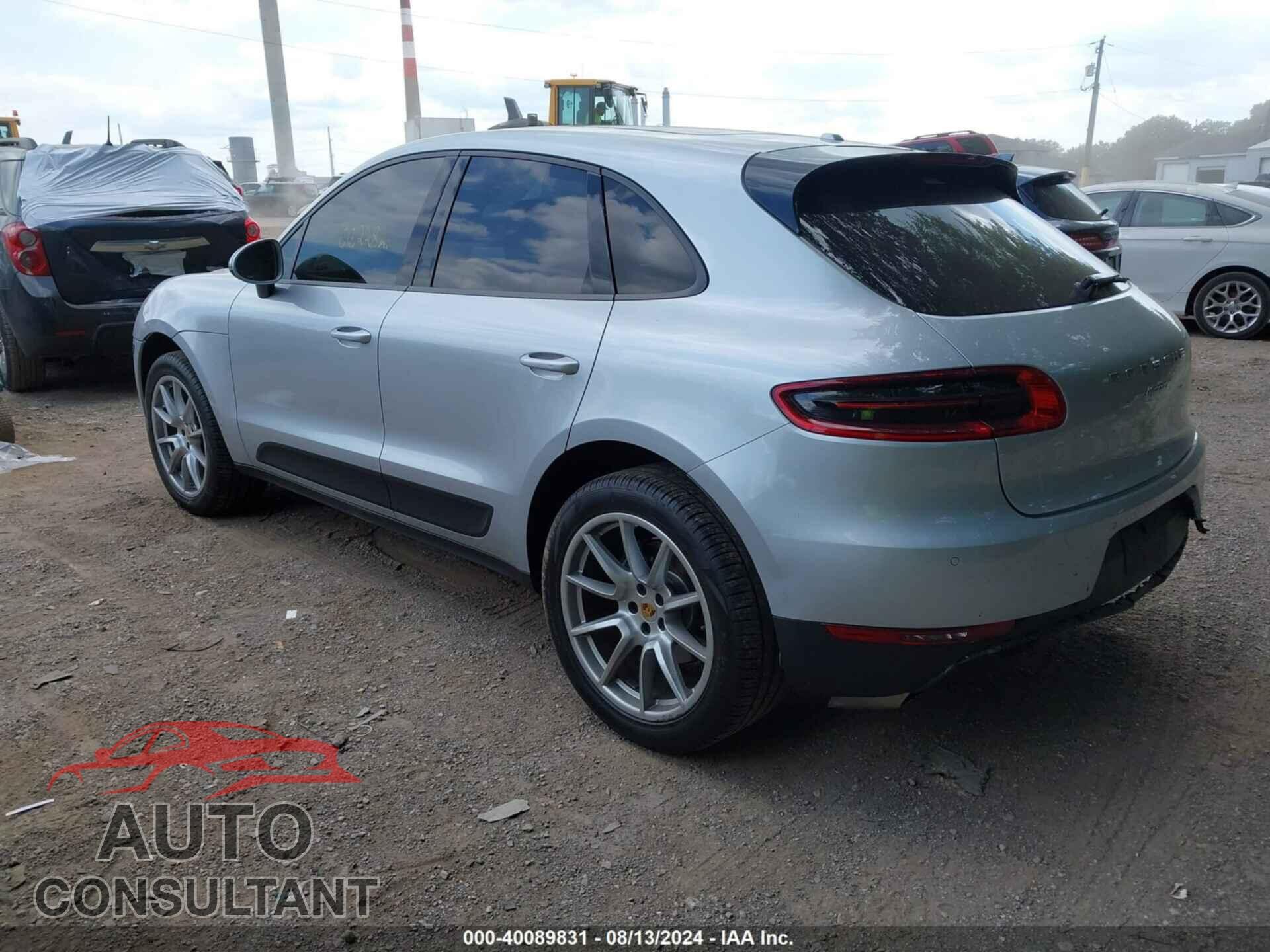 PORSCHE MACAN 2018 - WP1AA2A55JLB08331