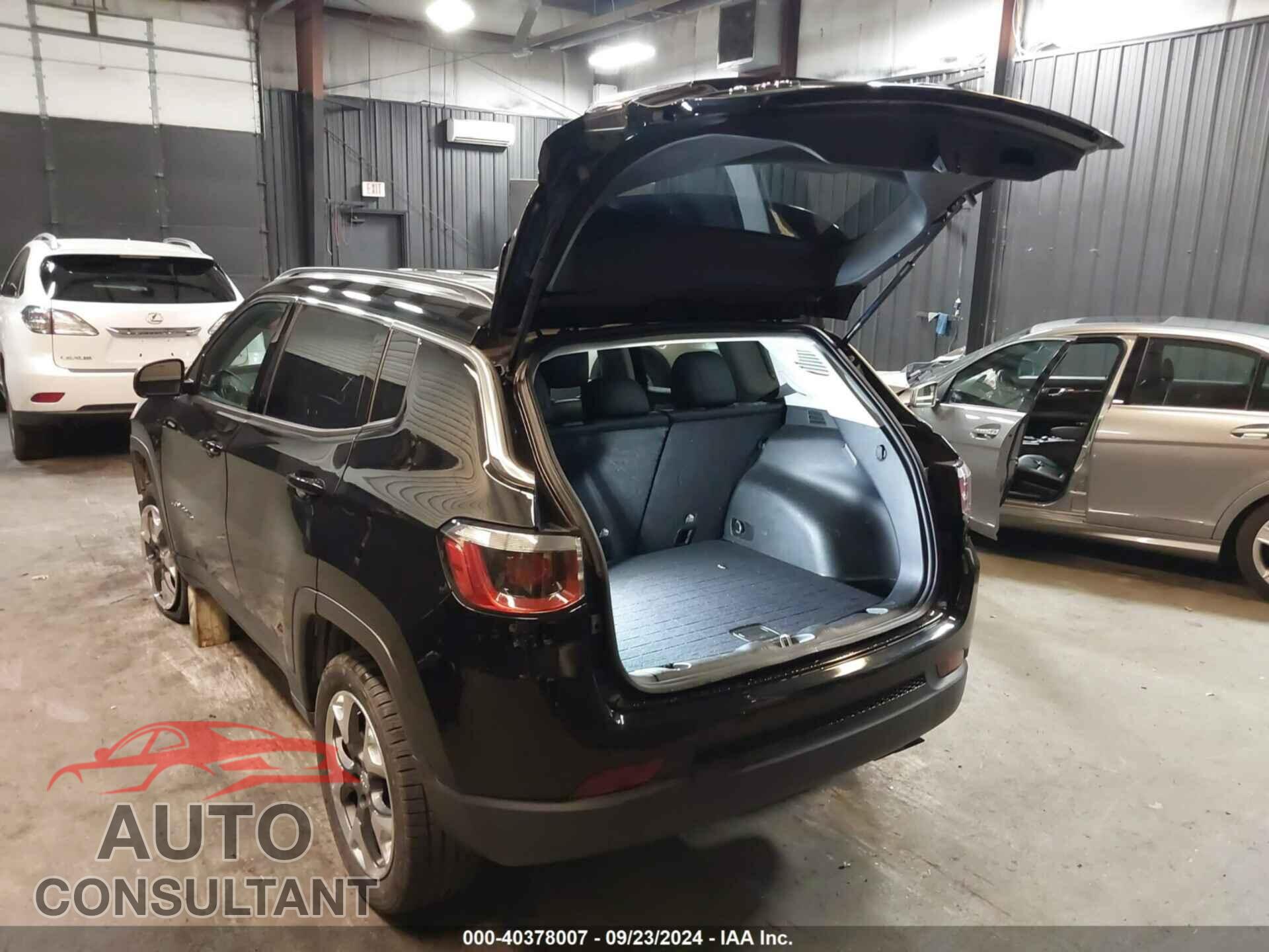 JEEP COMPASS 2019 - 3C4NJDCB3KT787684