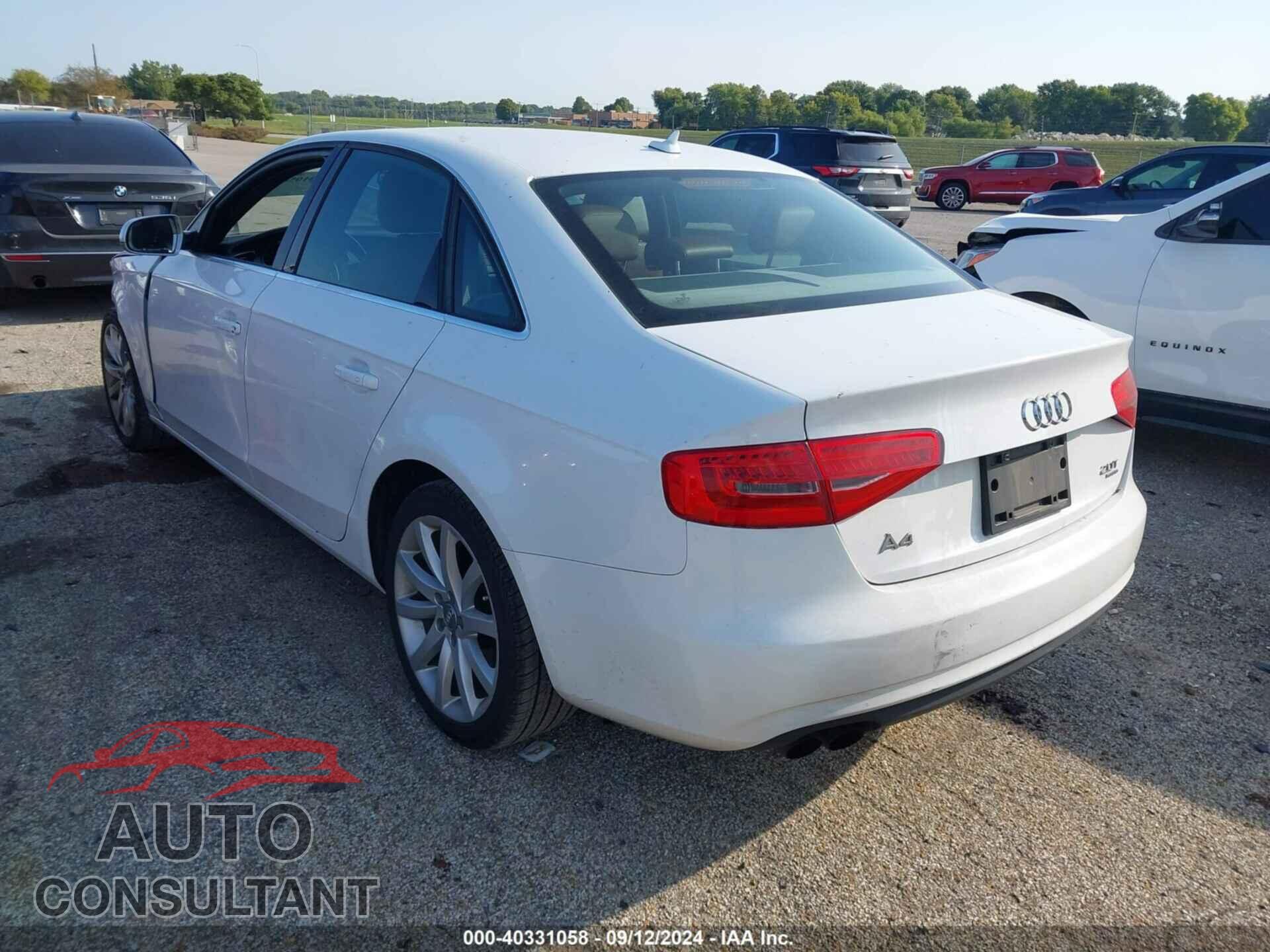 AUDI A4 2013 - WAUBFAFL0DN049199
