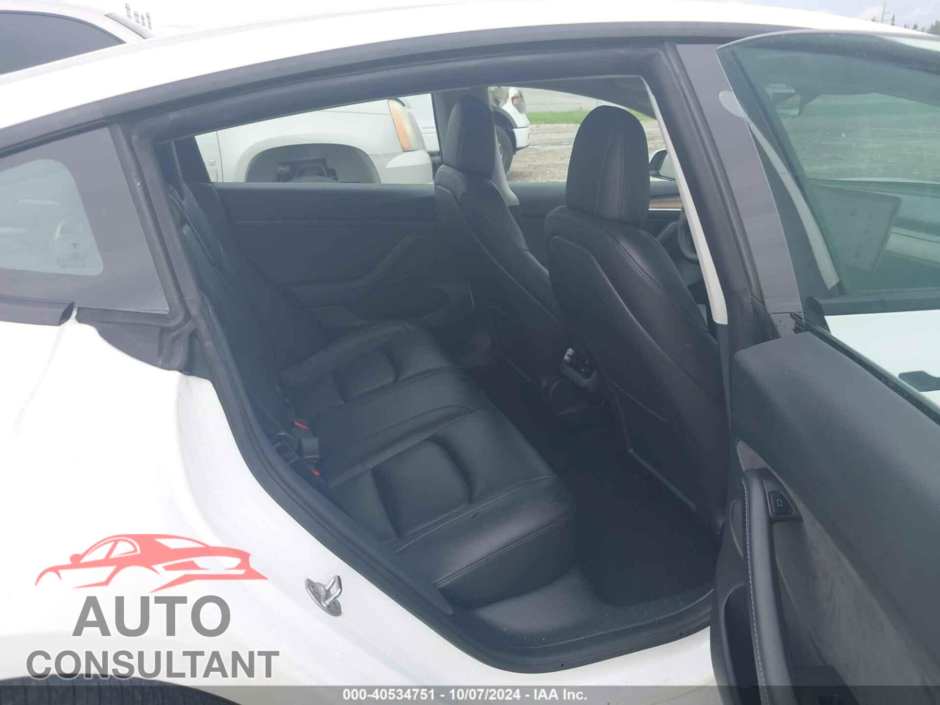 TESLA MODEL 3 2023 - 5YJ3E1EAXPF456282
