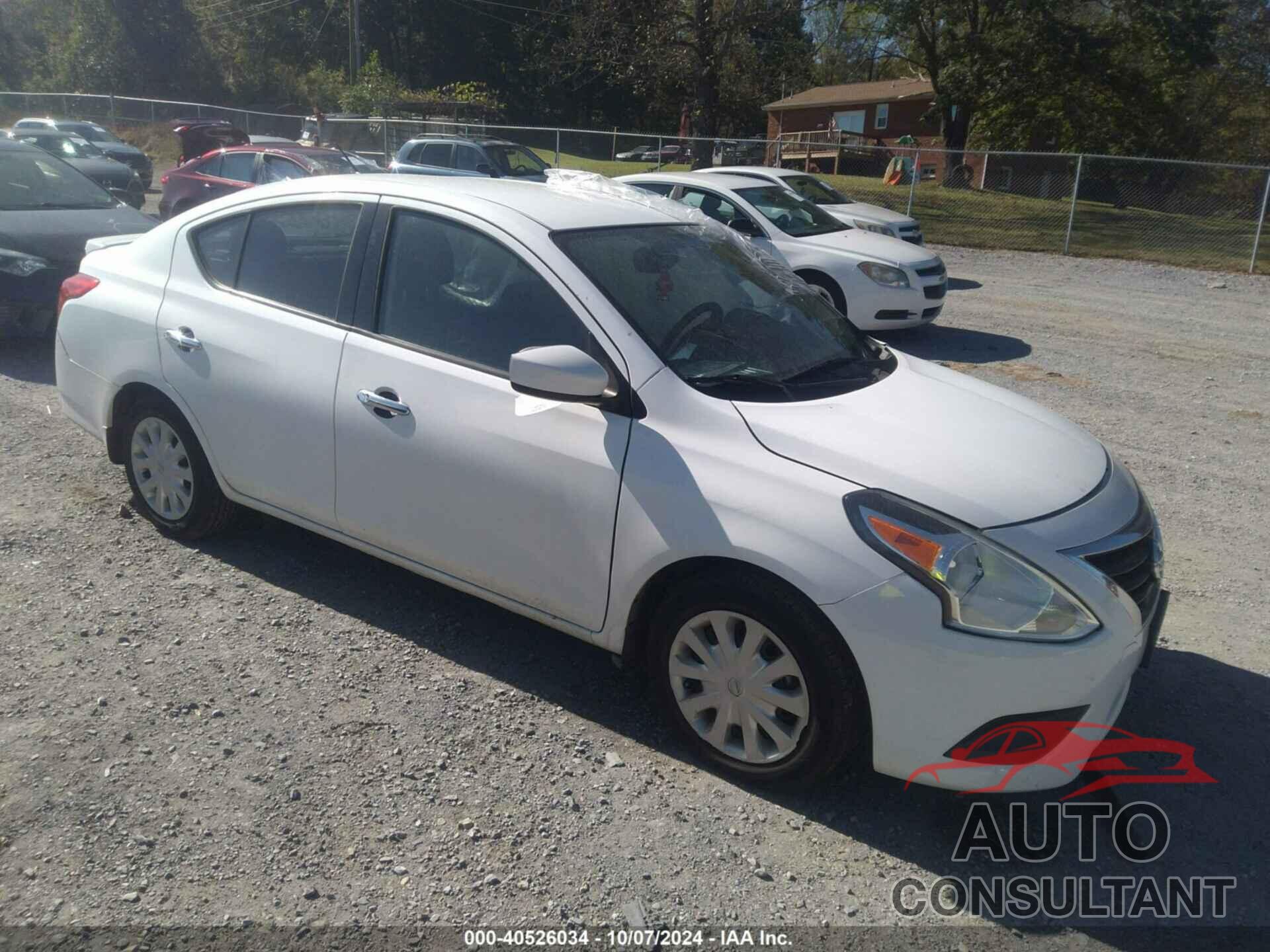 NISSAN VERSA 2017 - 3N1CN7AP0HL870898