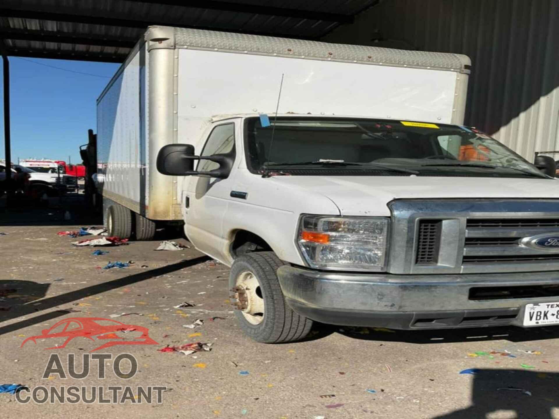 FORD ECONOLINE 2017 - 1FDXE4FS6HDC62167