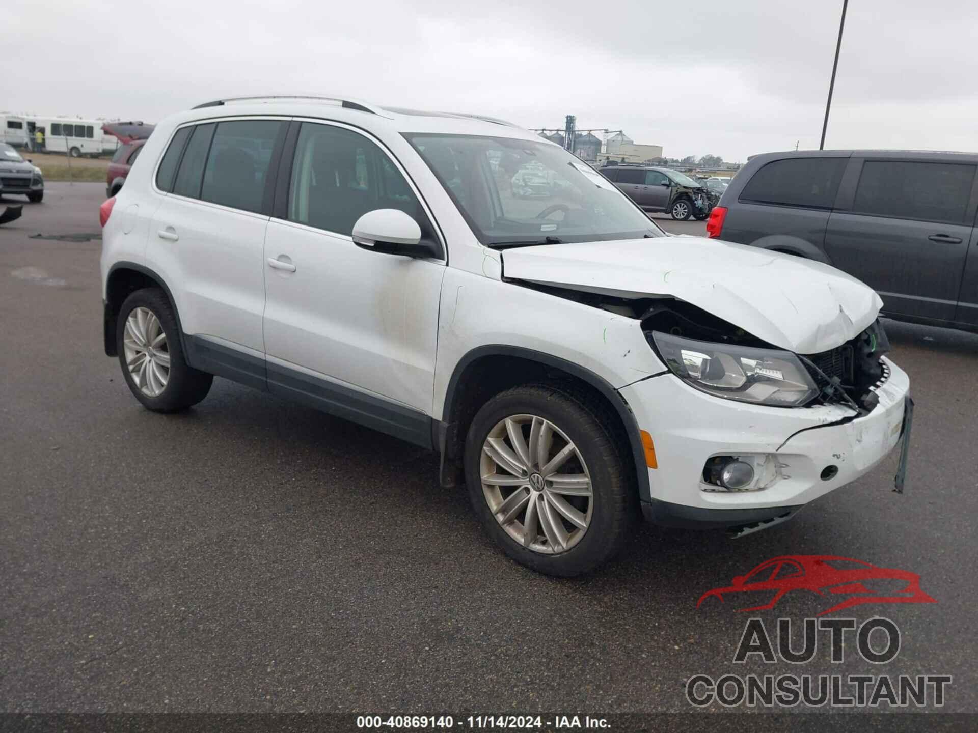 VOLKSWAGEN TIGUAN 2016 - WVGBV7AX6GW602726