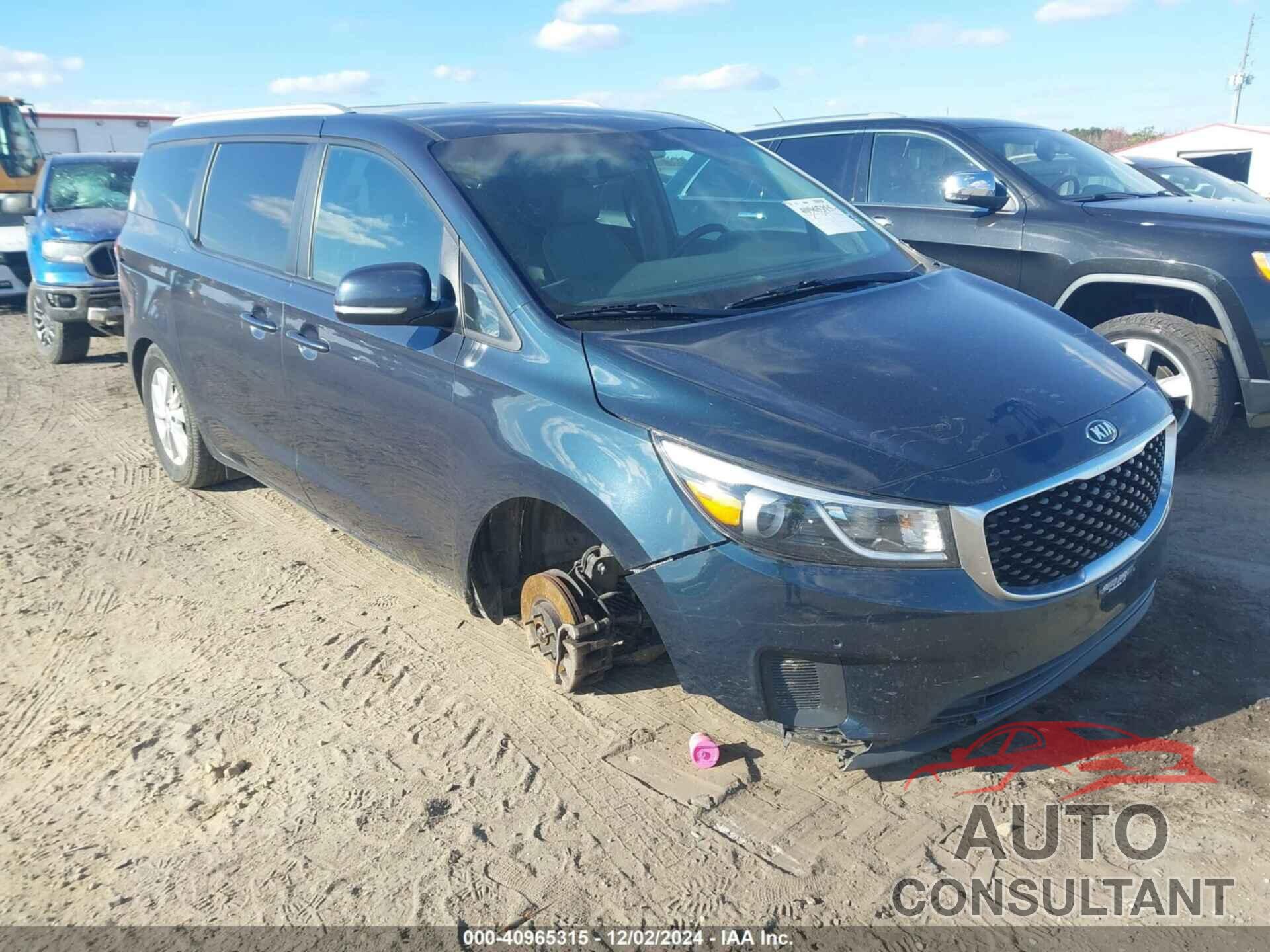 KIA SEDONA 2017 - KNDMB5C10H6308050
