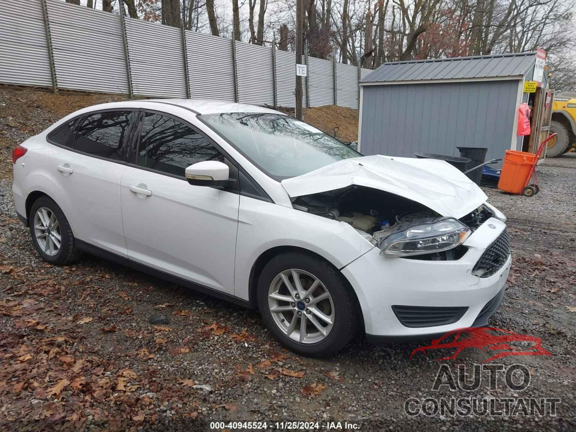 FORD FOCUS 2017 - 1FADP3F23HL216710