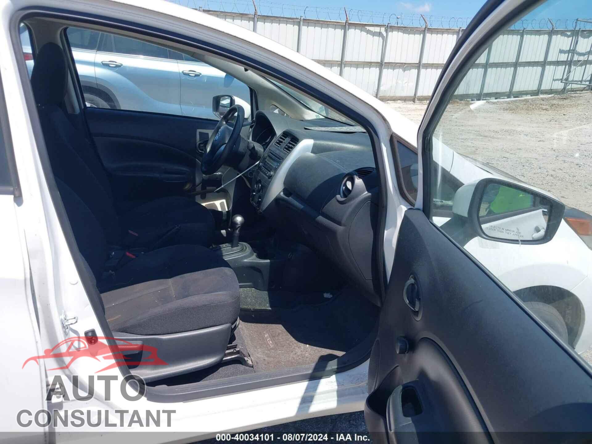NISSAN VERSA NOTE 2017 - 3N1CE2CP7HL357258
