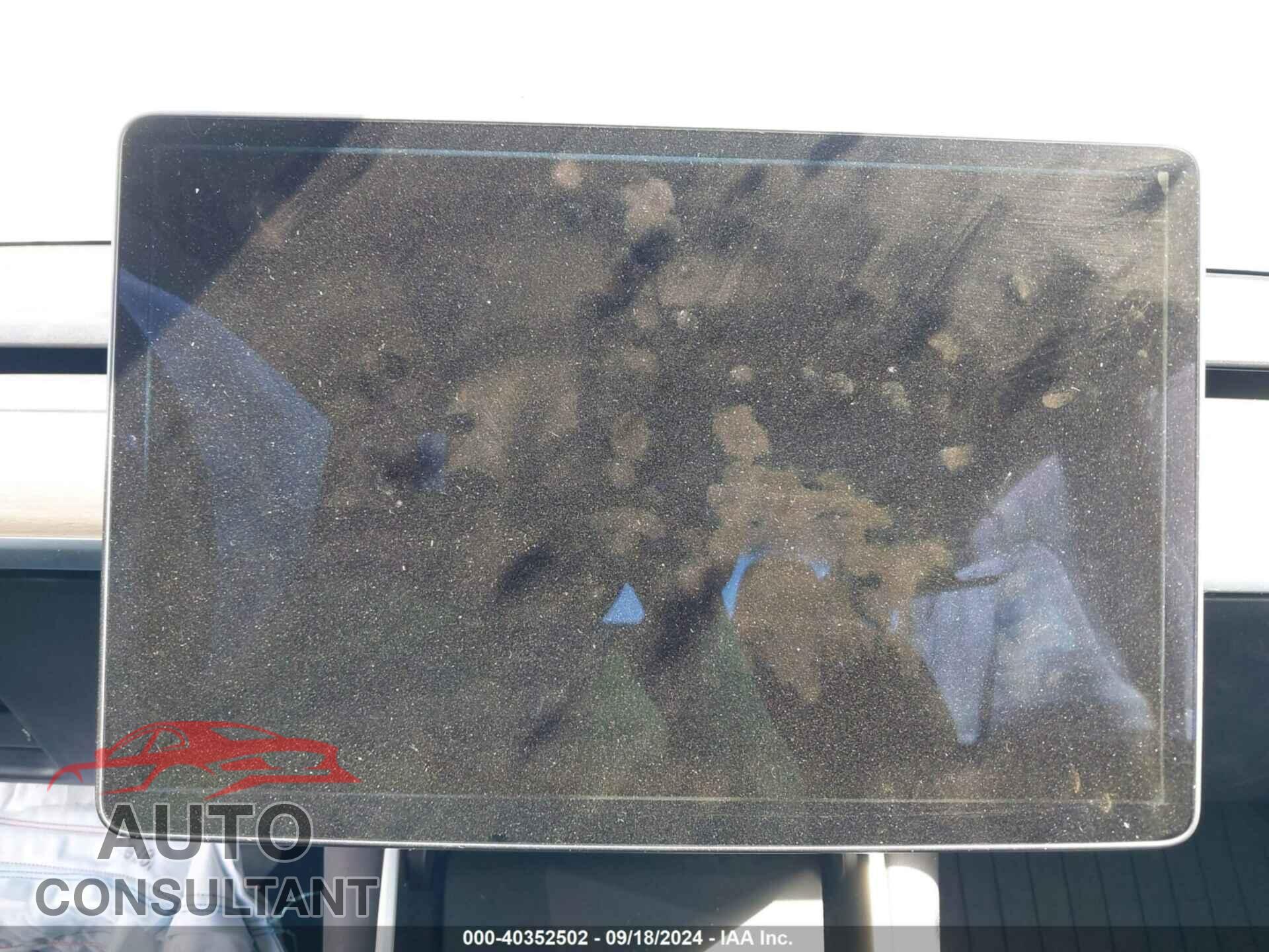 TESLA MODEL 3 2019 - 5YJ3E1EA4KF395861