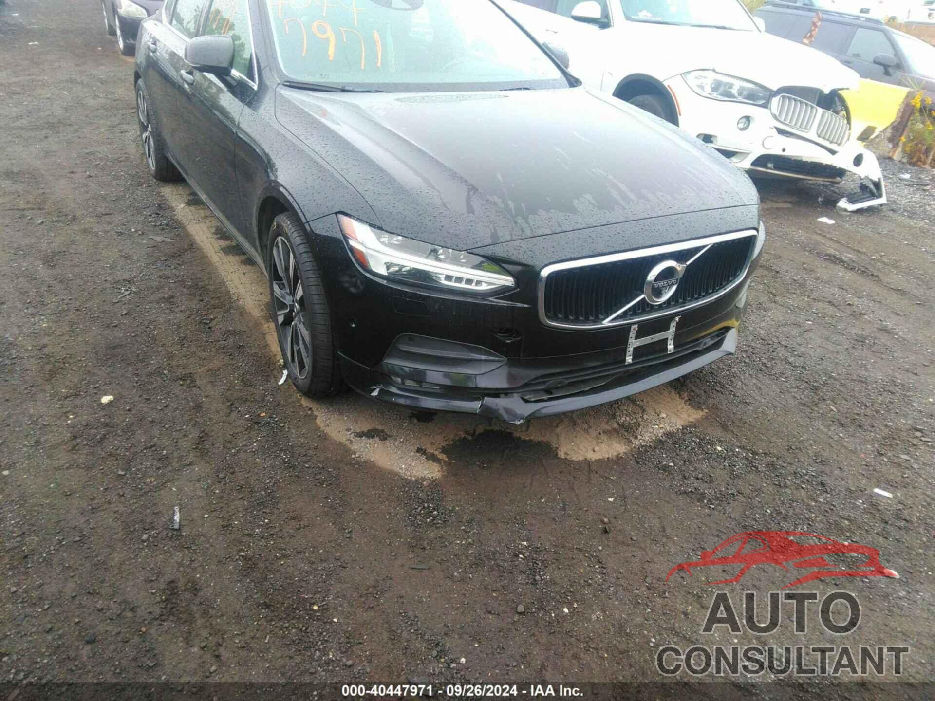 VOLVO S90 2018 - LVY982MK4JP034838