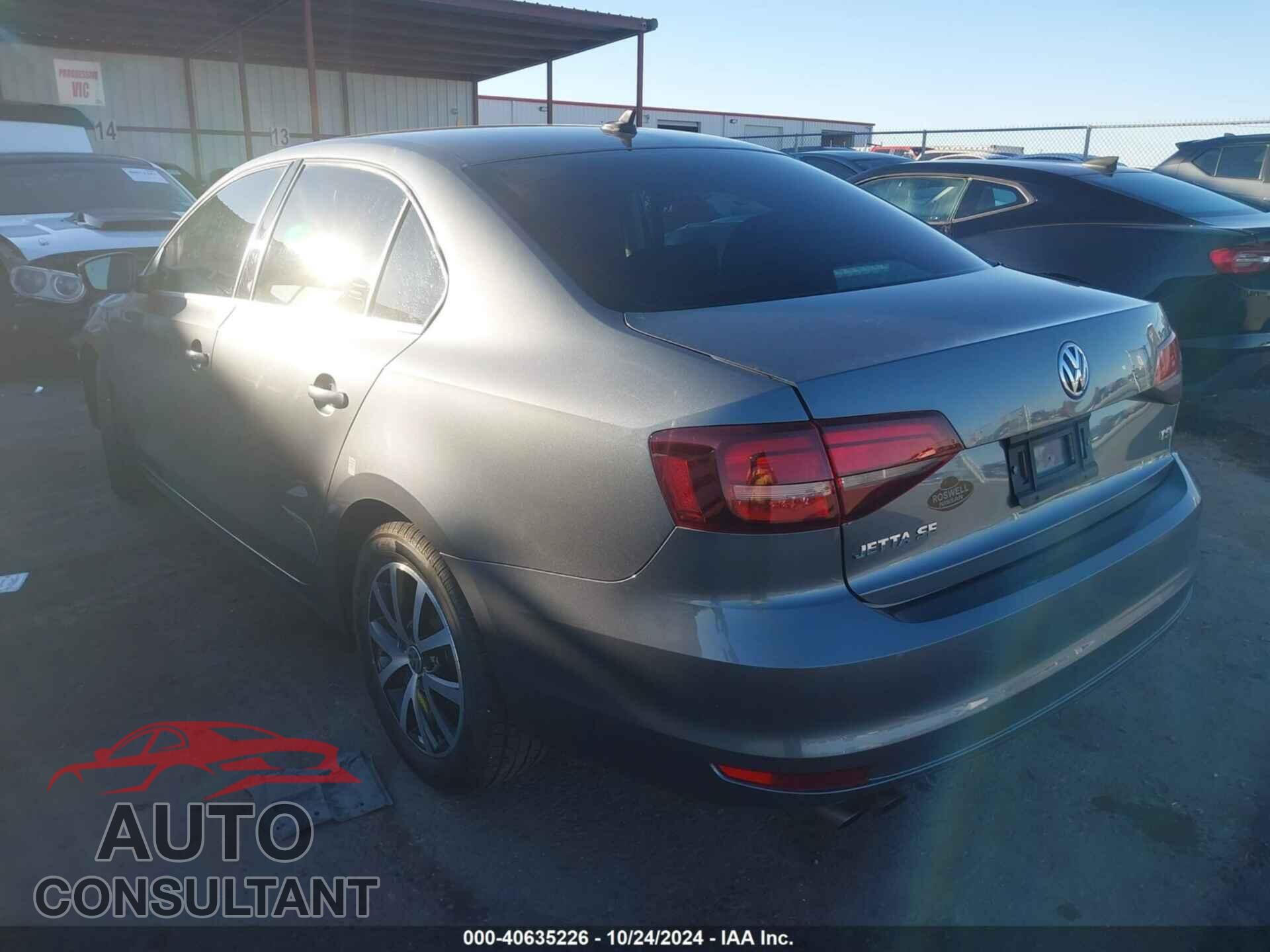 VOLKSWAGEN JETTA 2017 - 3VWDB7AJ8HM263080
