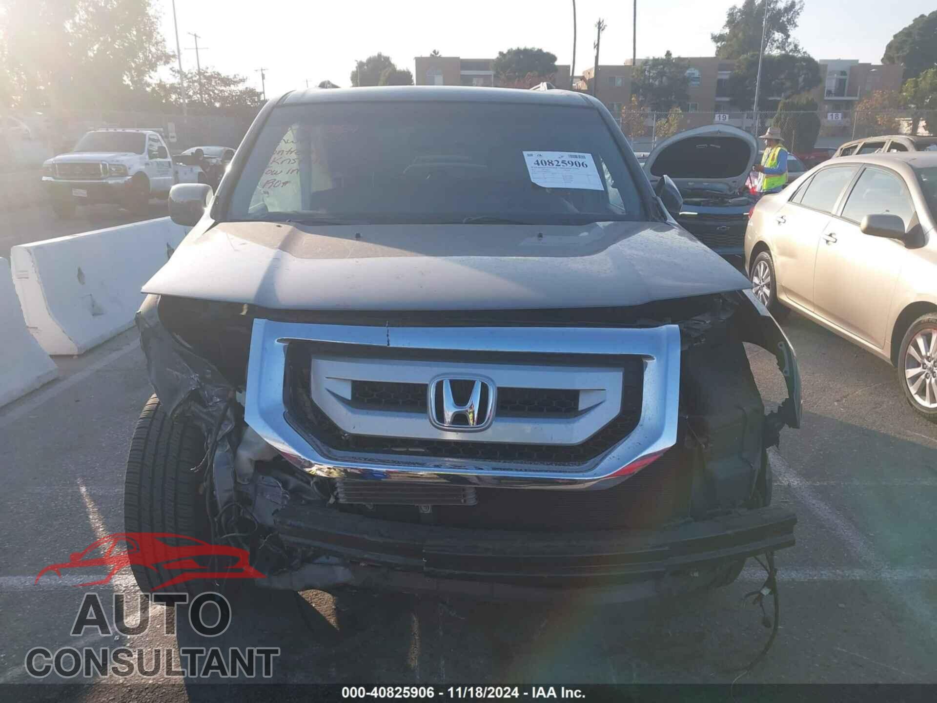 HONDA PILOT 2011 - 5FNYF3H96BB005939