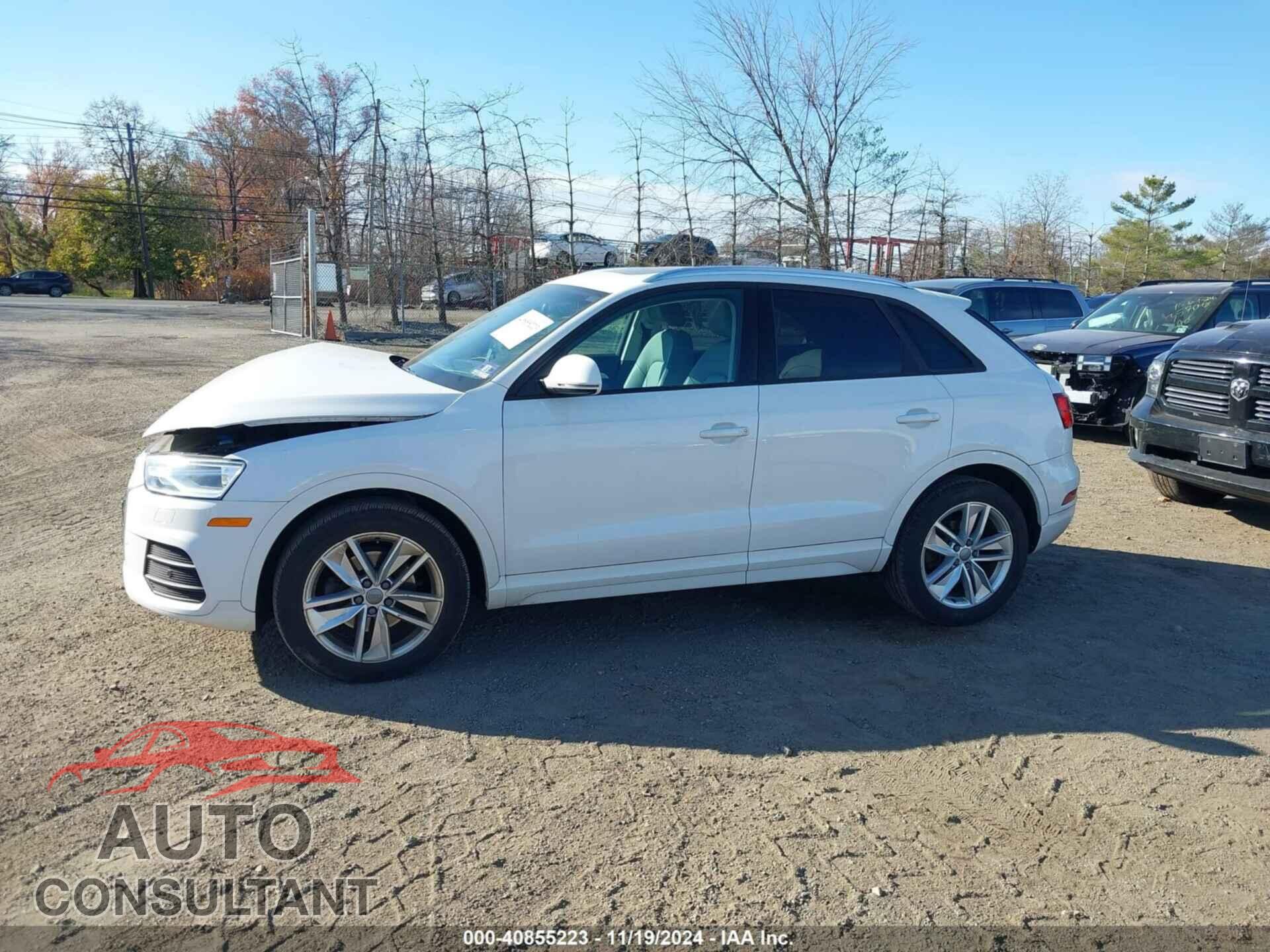 AUDI Q3 2017 - WA1ECCFS3HR014323