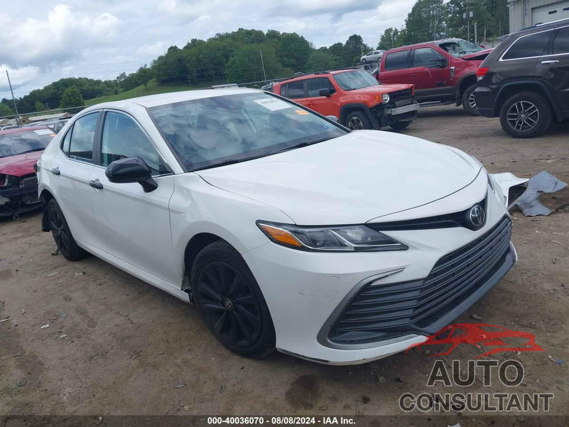 TOYOTA CAMRY 2021 - 4T1C11AK4MU436425