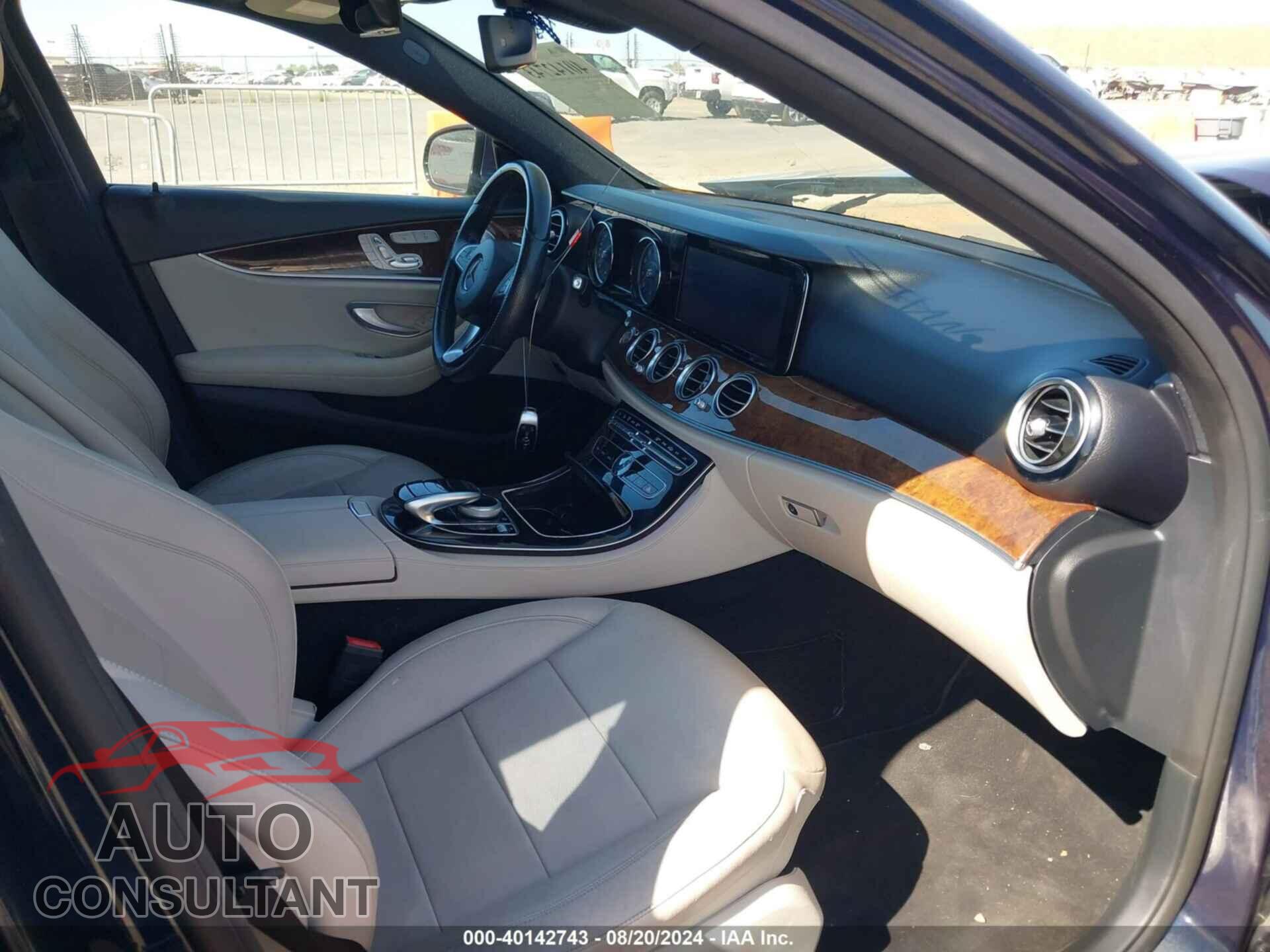 MERCEDES-BENZ E 300 2017 - WDDZF4JB6HA036154
