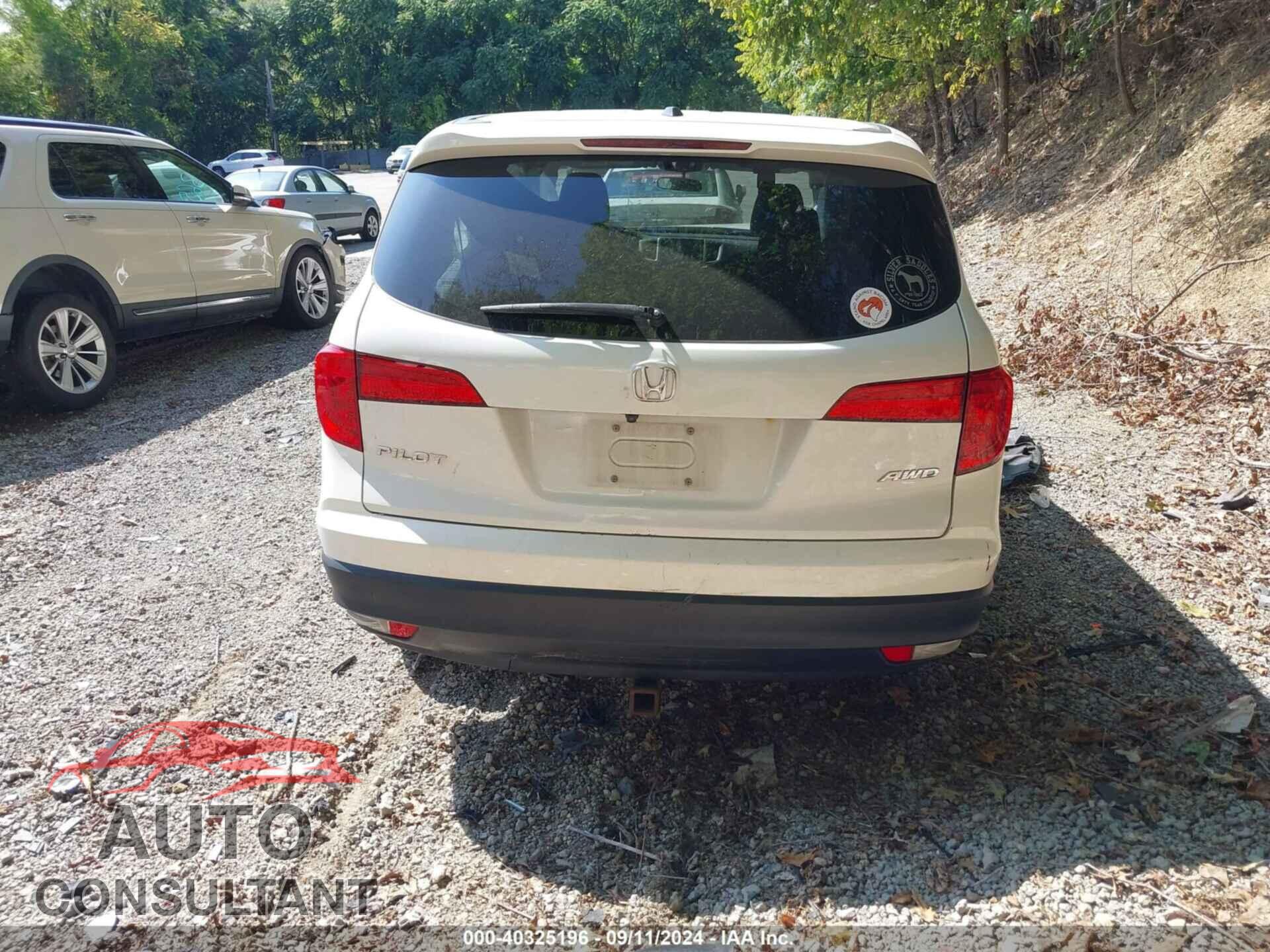HONDA PILOT 2017 - 5FNYF6H32HB044792