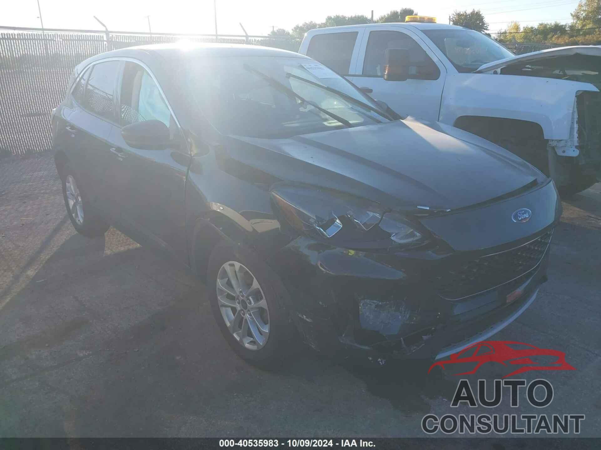 FORD ESCAPE 2022 - 1FMCU9G65NUA47732