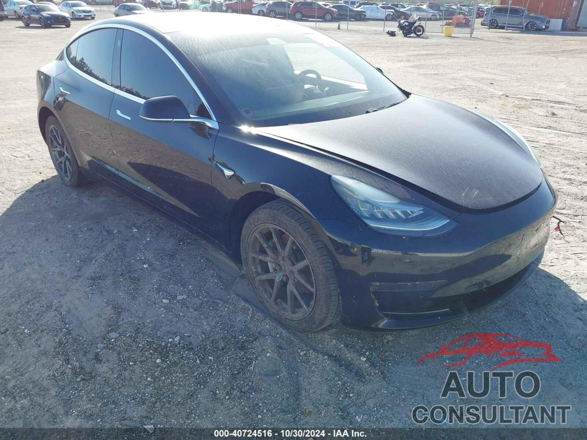 TESLA MODEL 3 2018 - 5YJ3E1EA8JF152889