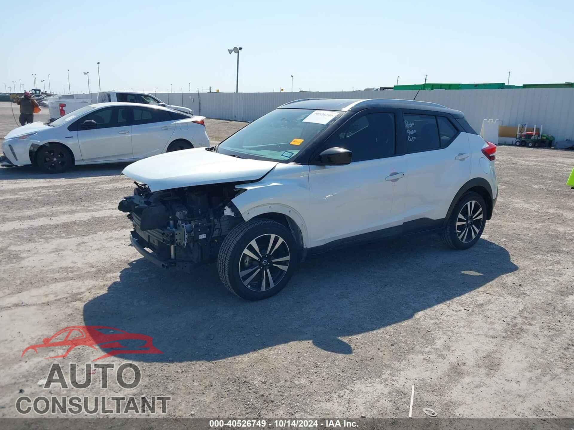 NISSAN KICKS 2019 - 3N1CP5CU3KL516673