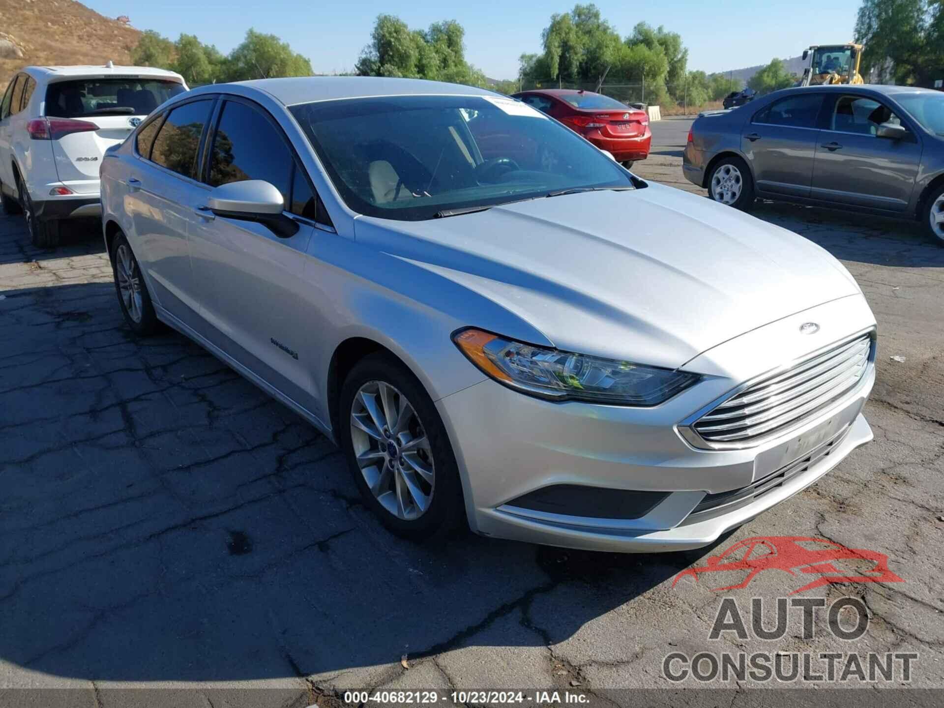 FORD FUSION HYBRID 2017 - 3FA6P0LU8HR224798