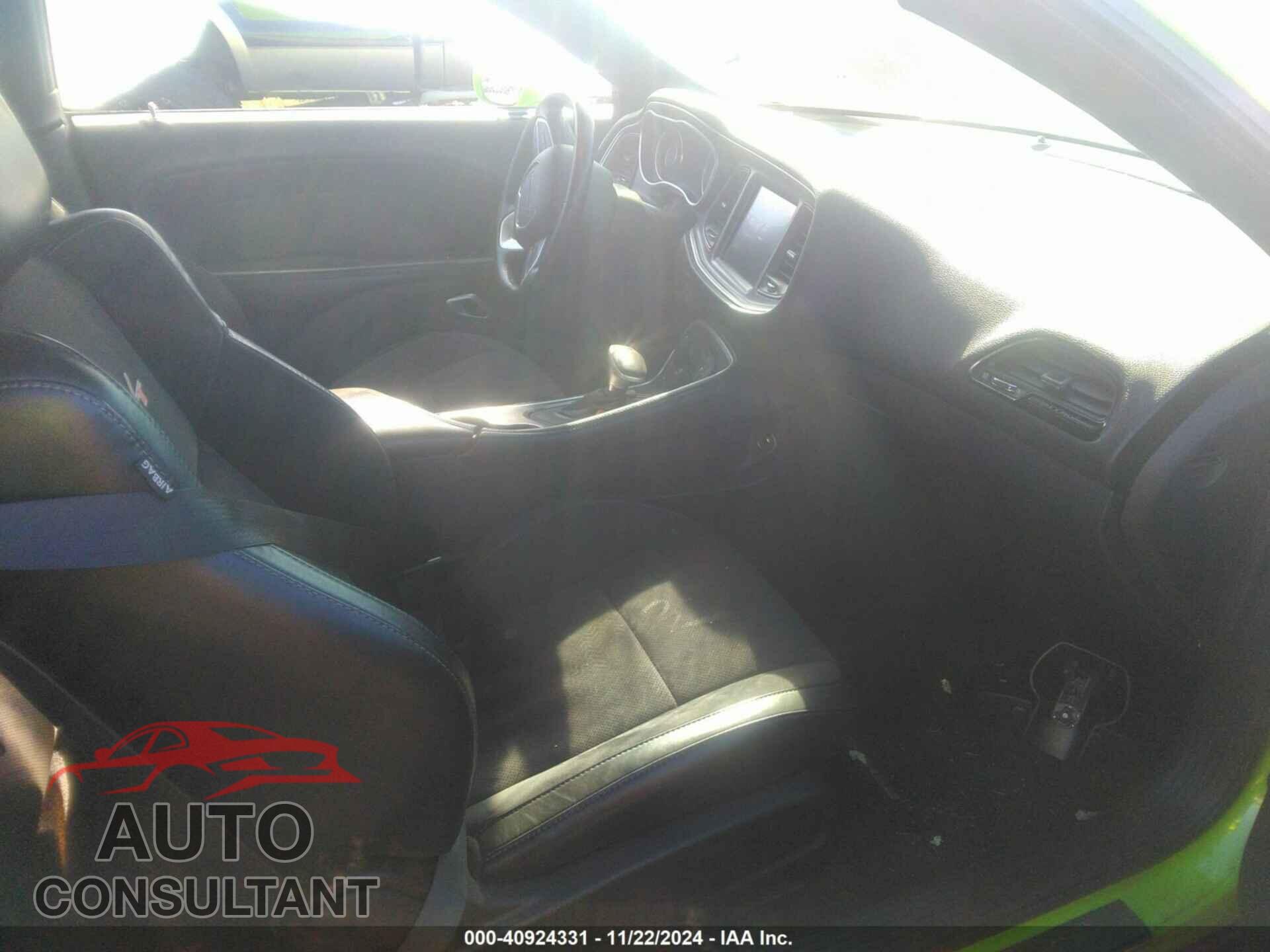 DODGE CHALLENGER 2015 - 2C3CDZBT0FH711543