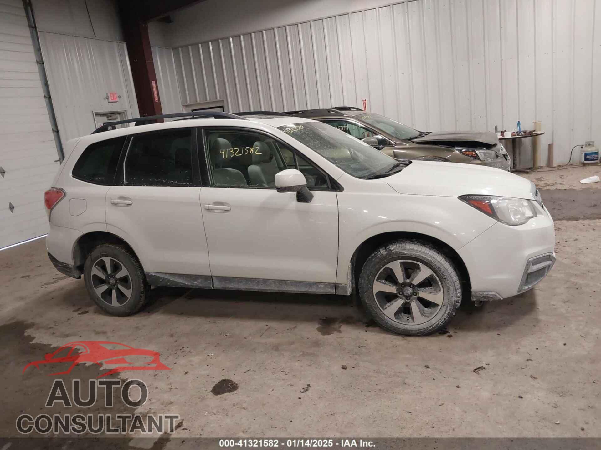 SUBARU FORESTER 2017 - JF2SJAEC7HH804955