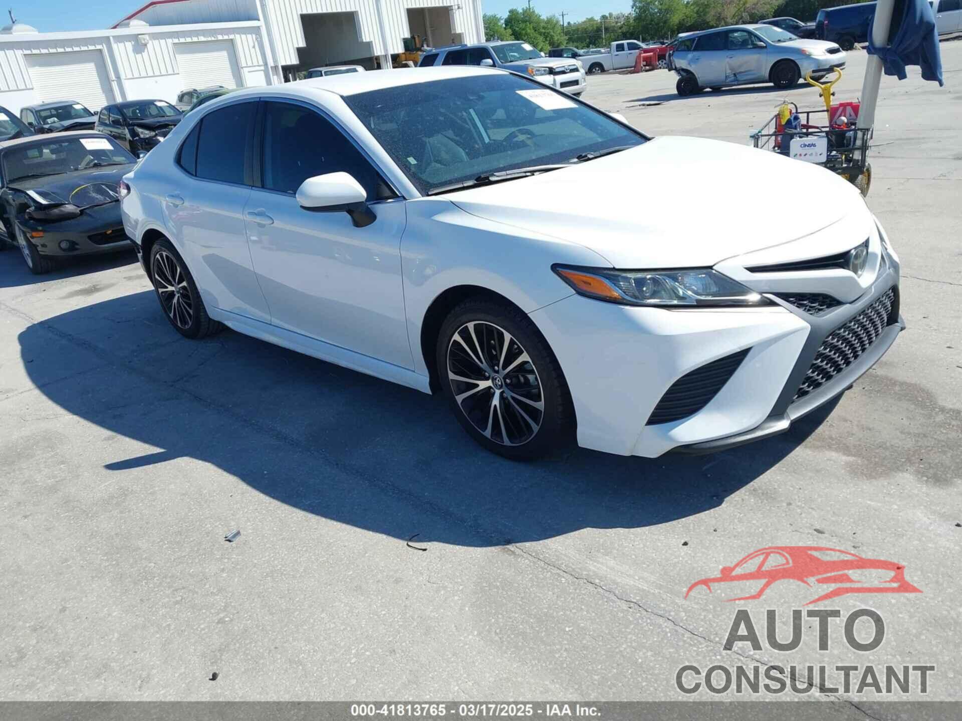 TOYOTA CAMRY 2020 - 4T1G11AK3LU887068