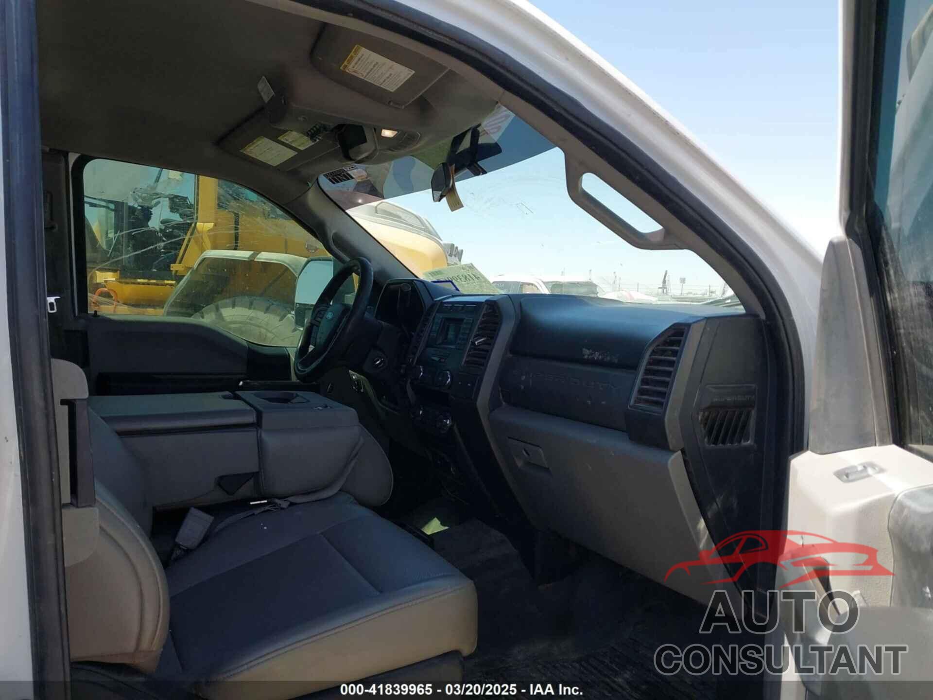 FORD F-250 2019 - 1FT7X2BT5KEF37577