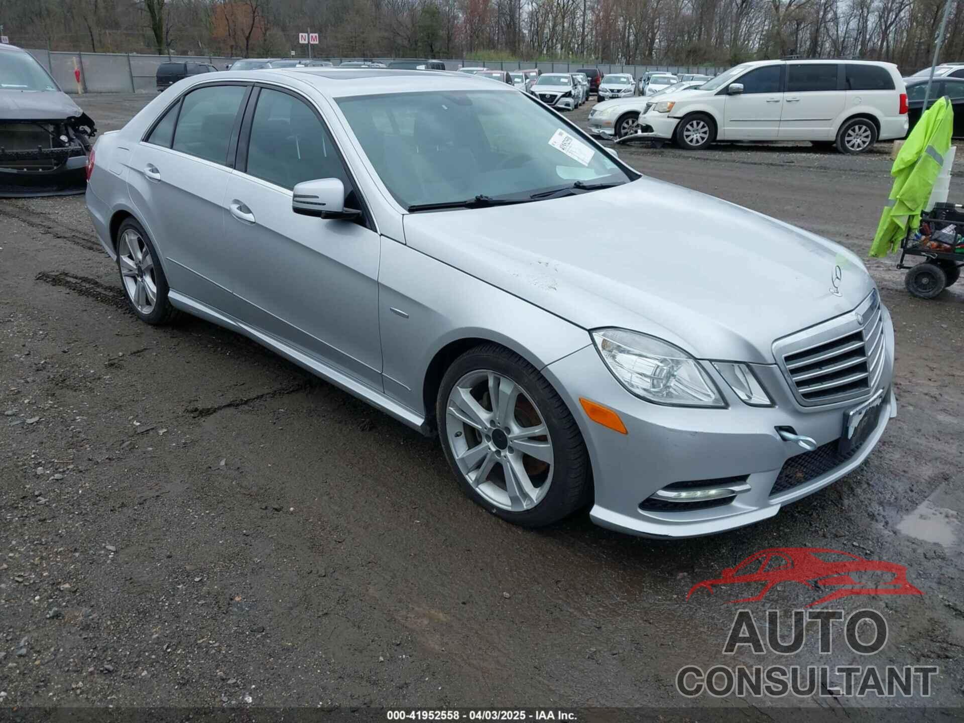 MERCEDES-BENZ E 350 2012 - WDDHF8JB2CA655121