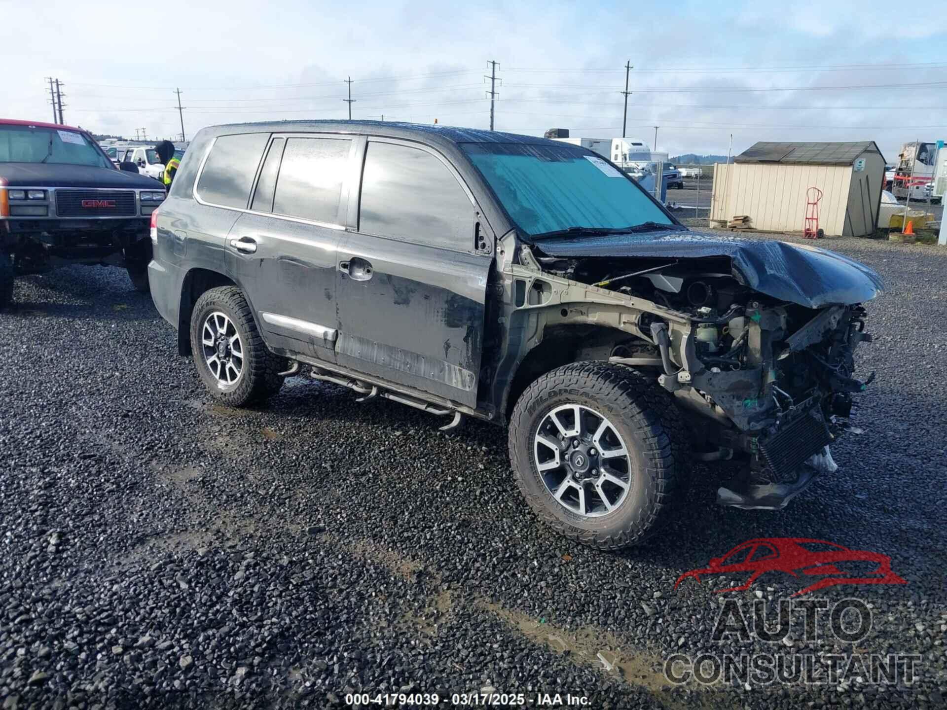 LEXUS LX 570 2013 - JTJHY7AXXD4128032