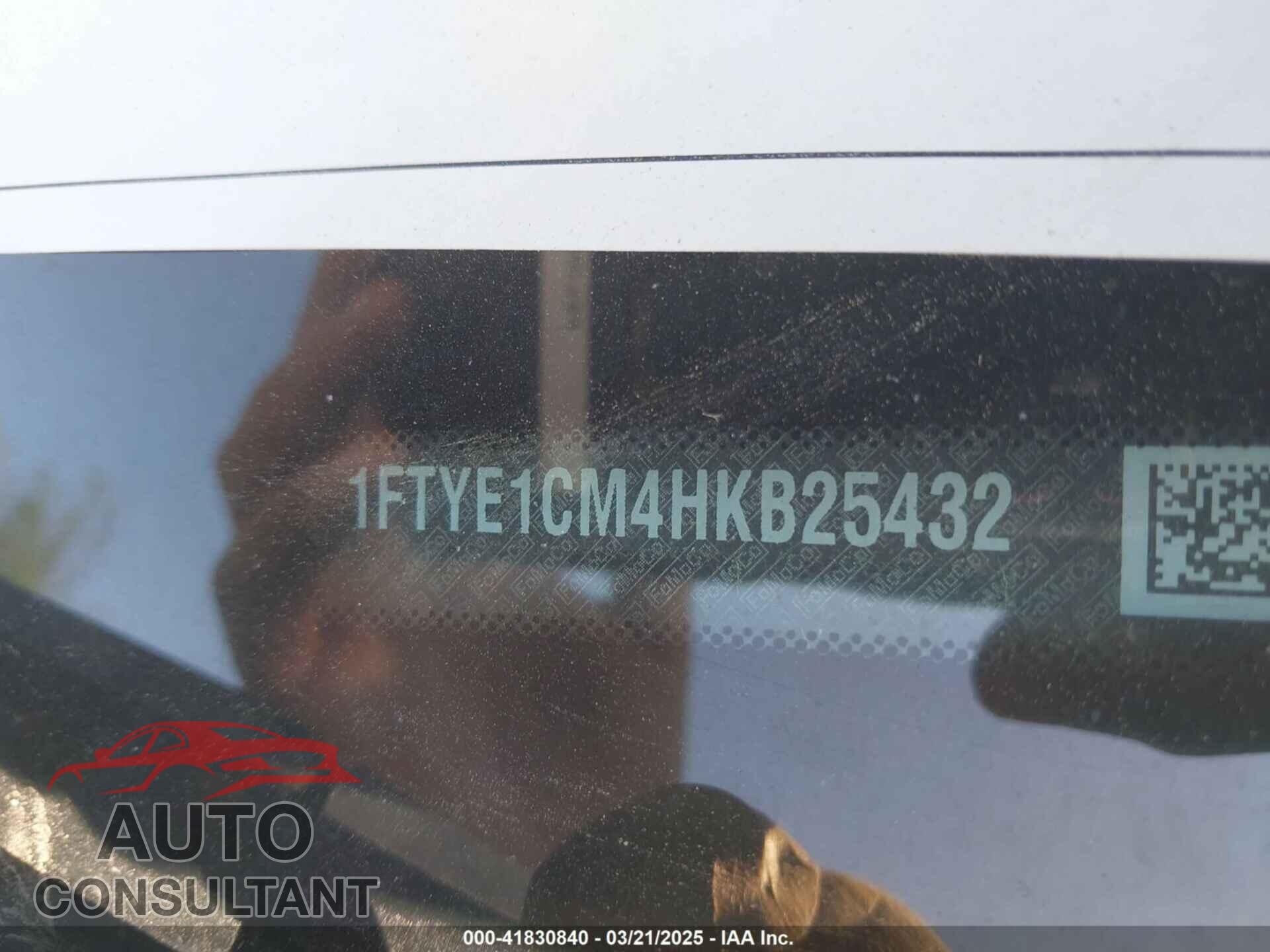 FORD TRANSIT-150 2017 - 1FTYE1CM4HKB25432