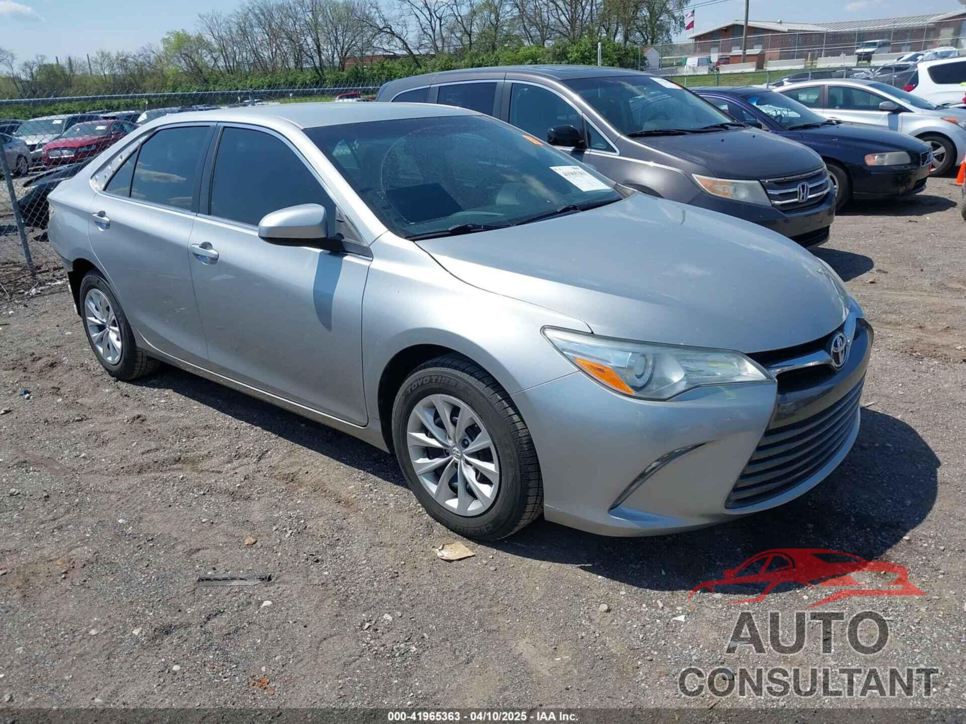 TOYOTA CAMRY 2016 - 4T4BF1FK2GR548706