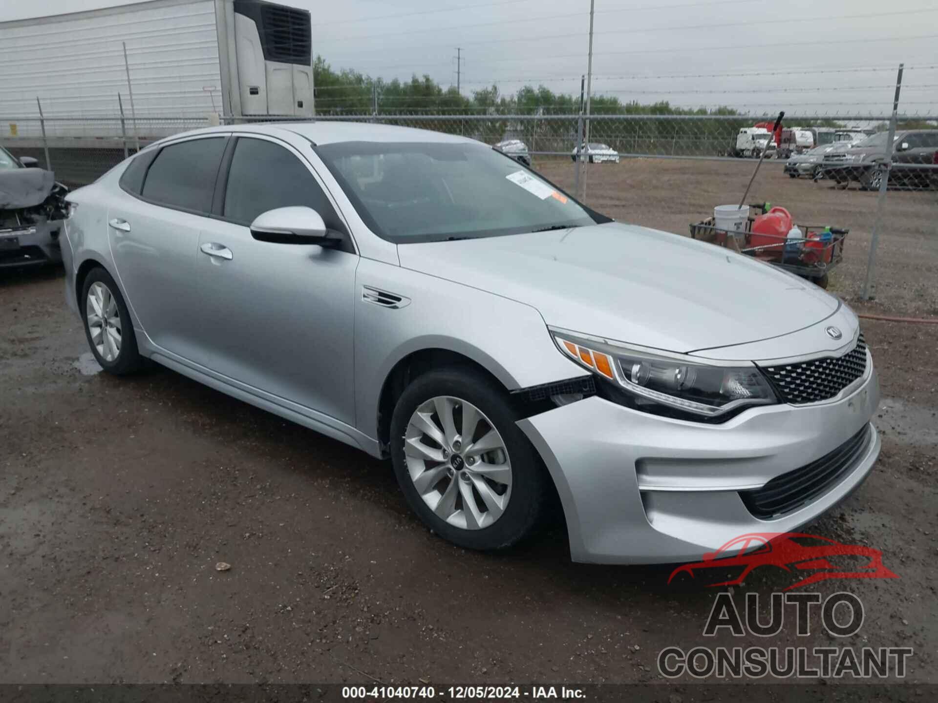 KIA OPTIMA 2018 - 5XXGU4L38JG216355