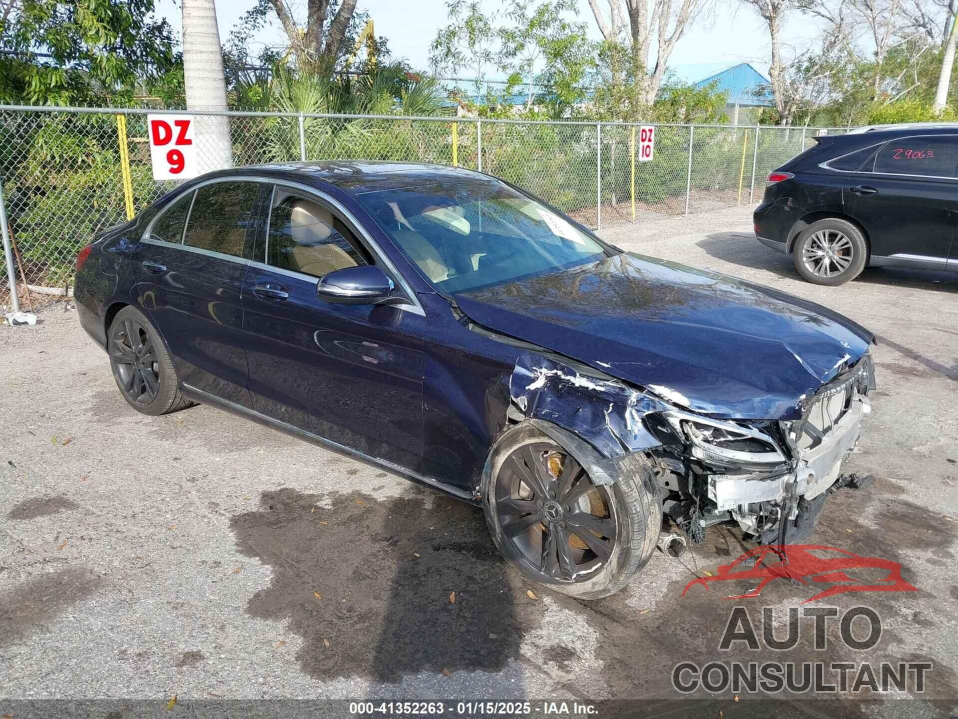MERCEDES-BENZ C 300 2018 - 55SWF4JB0JU274929
