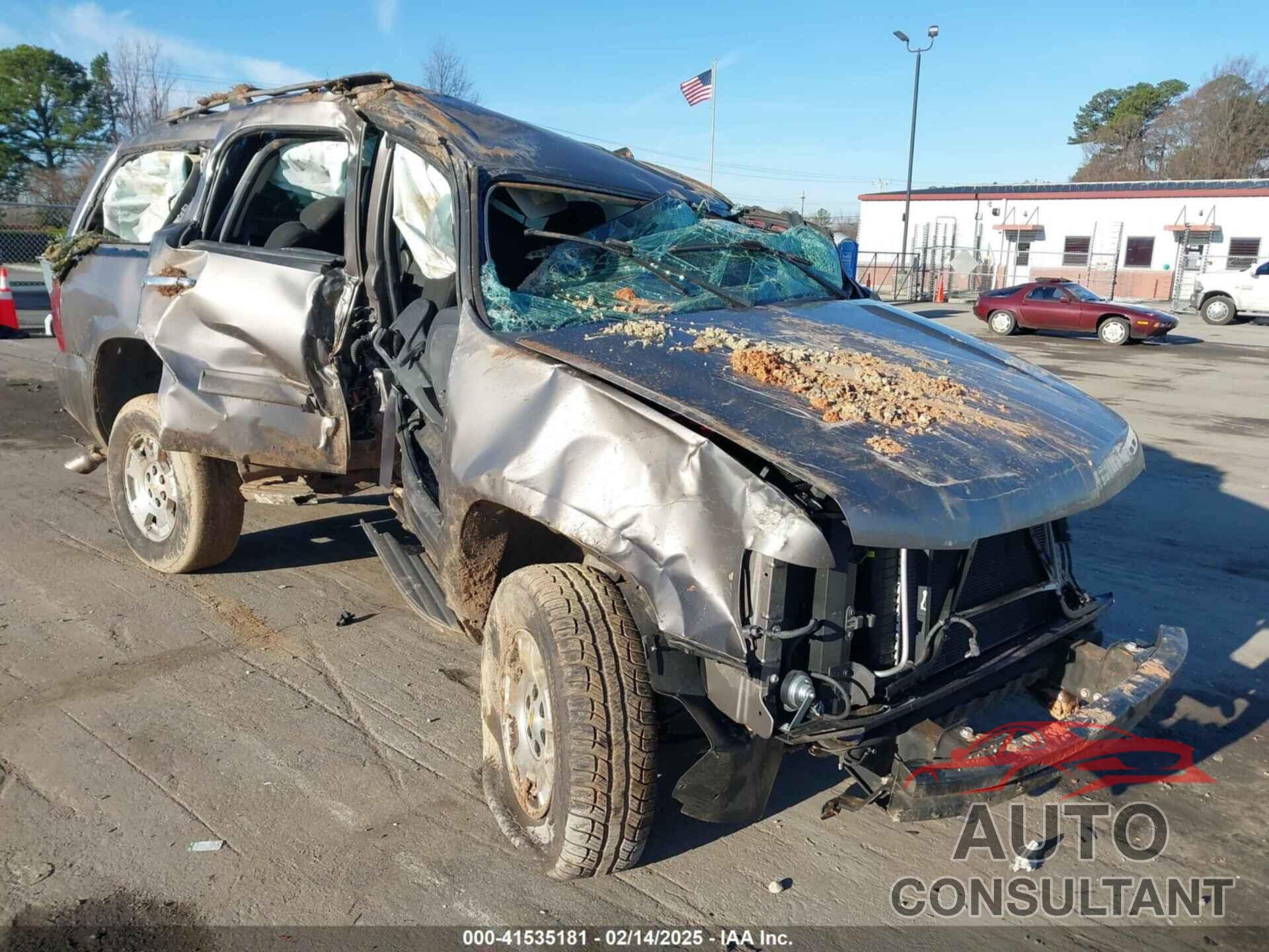 CHEVROLET TAHOE 2012 - 1GNSCAE08CR170354