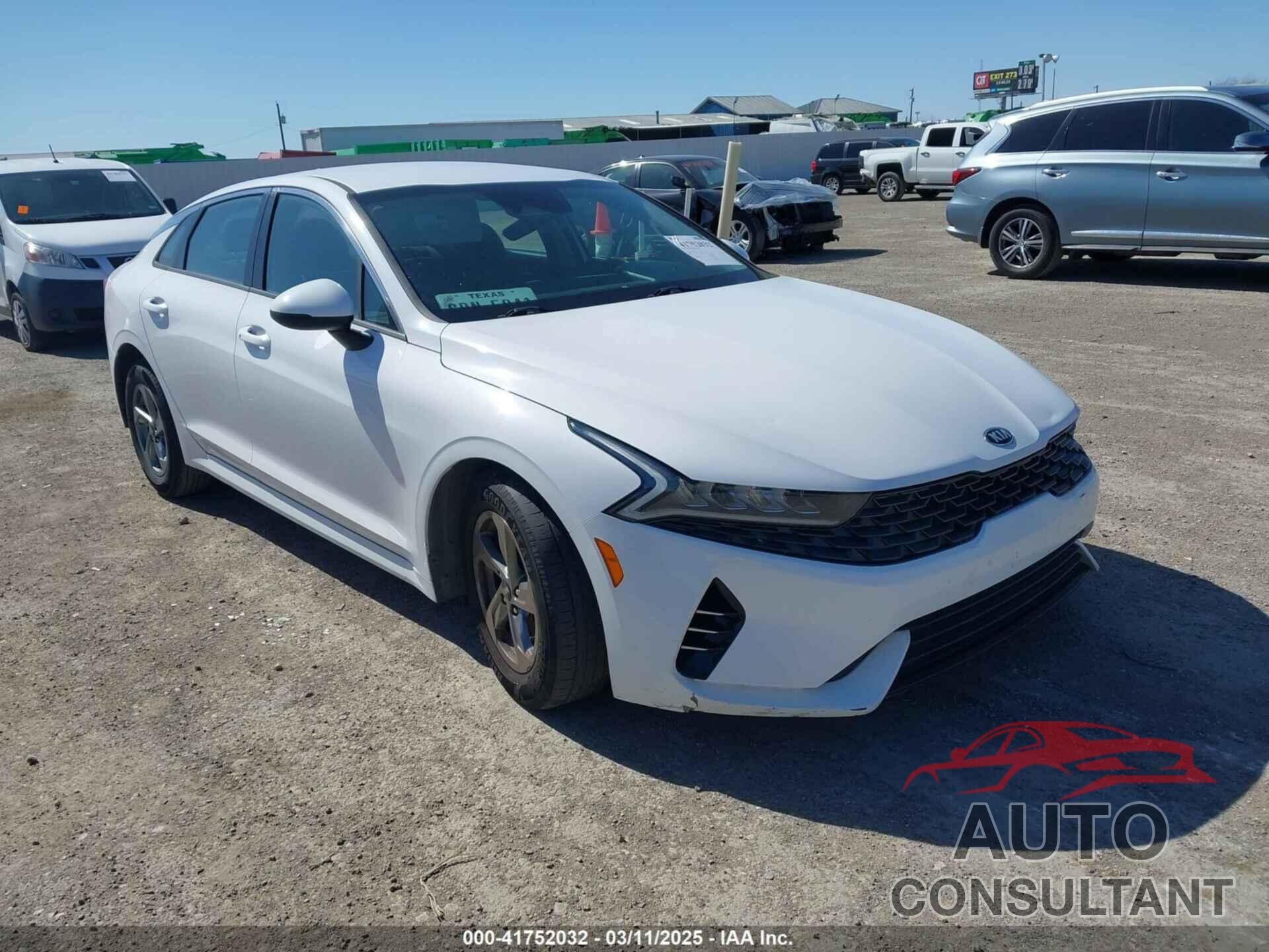 KIA K5 2021 - 5XXG14J23MG015129