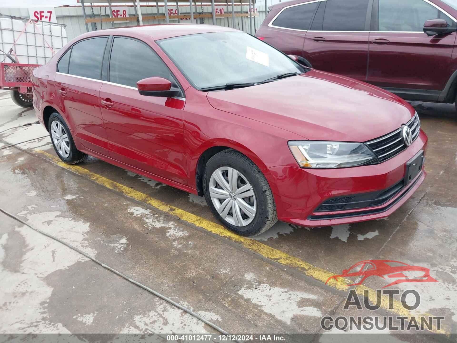 VOLKSWAGEN JETTA 2017 - 3VW2B7AJ8HM232340