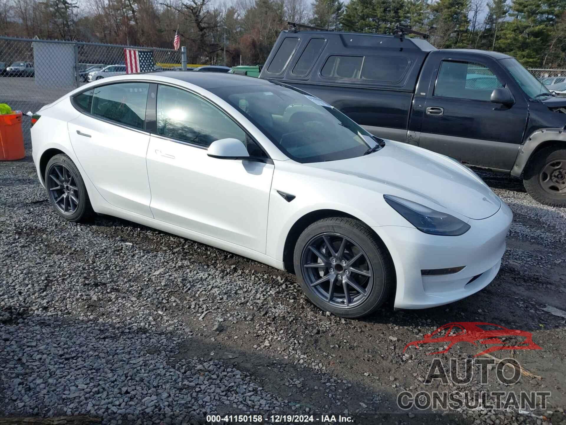 TESLA MODEL 3 2023 - 5YJ3E1EAXPF543227