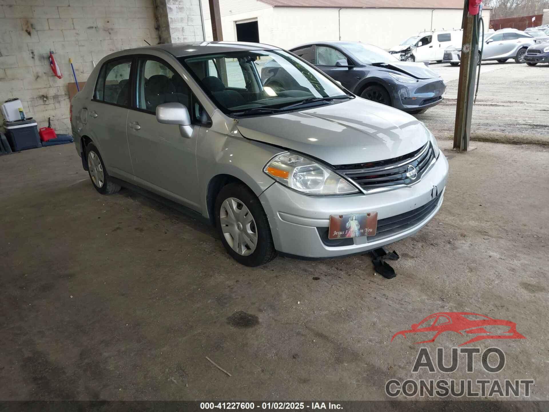 NISSAN VERSA 2010 - 3N1BC1APXAL467967