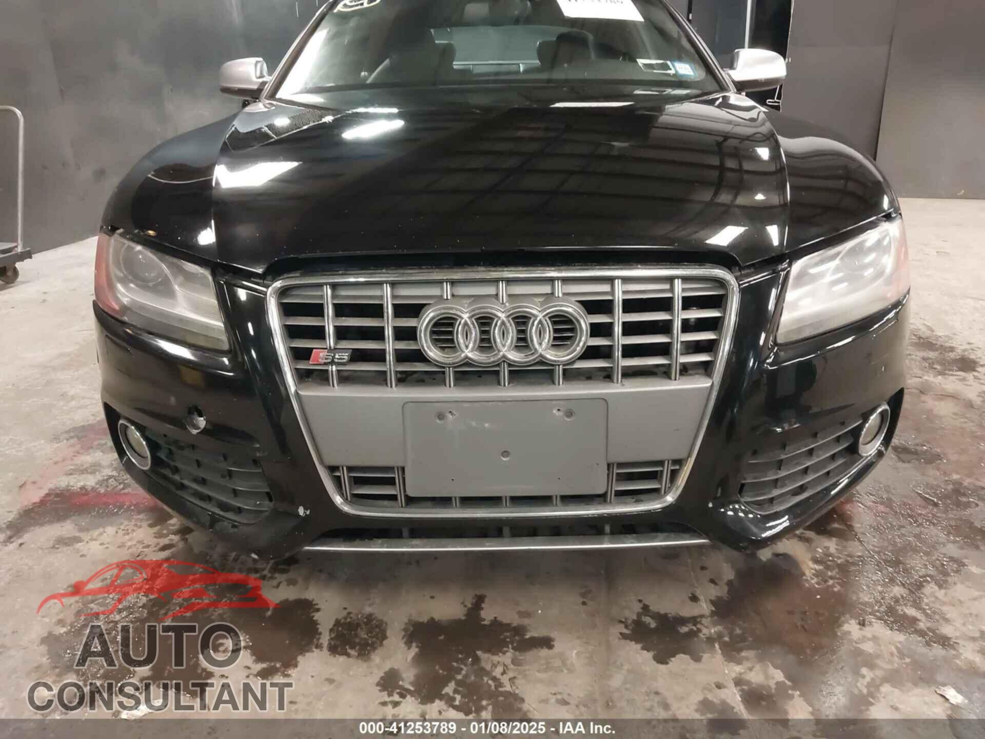 AUDI S5 2011 - WAUCVAFR8BA037317