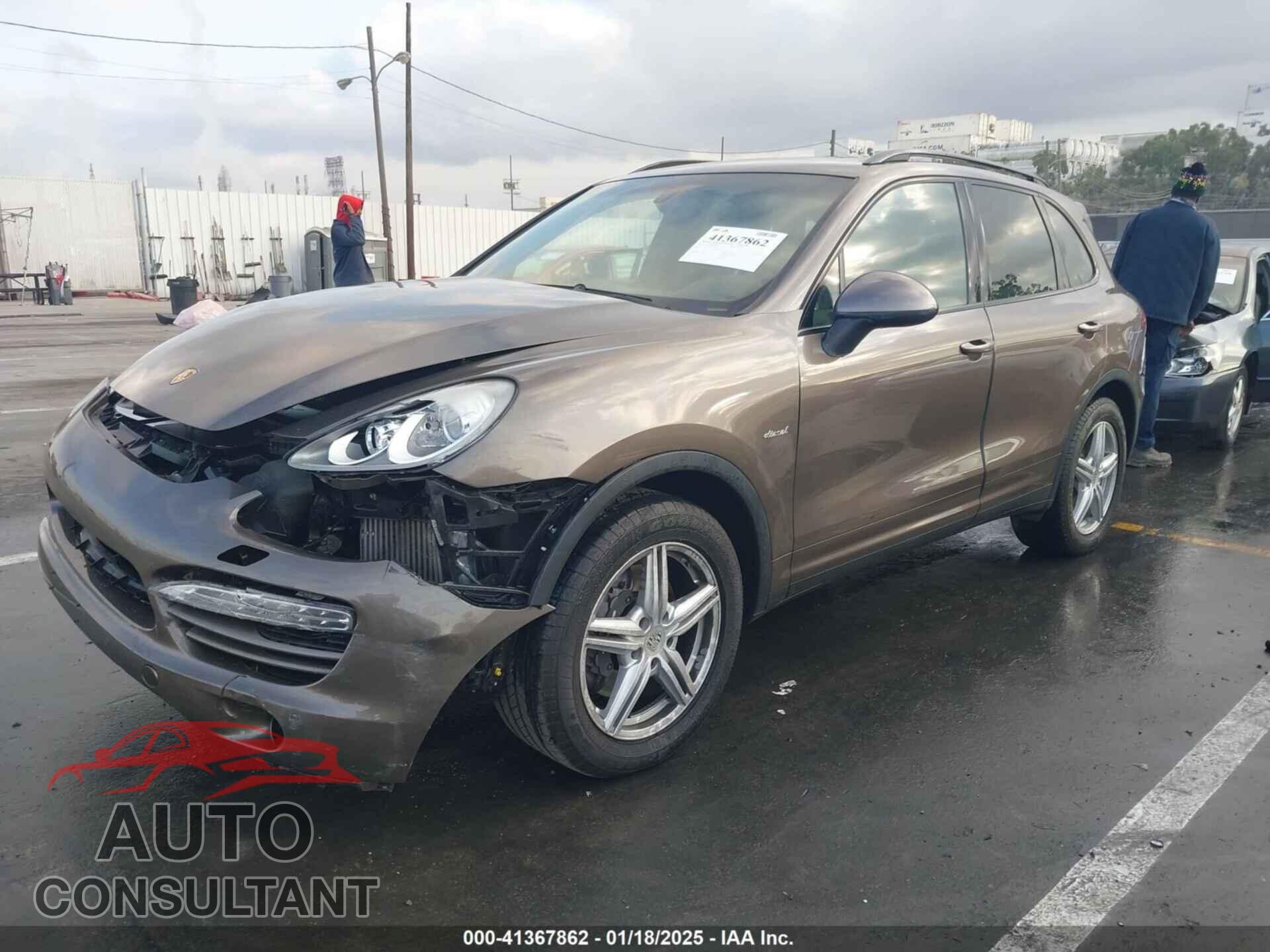 PORSCHE CAYENNE 2013 - WP1AF2A23DLA38176