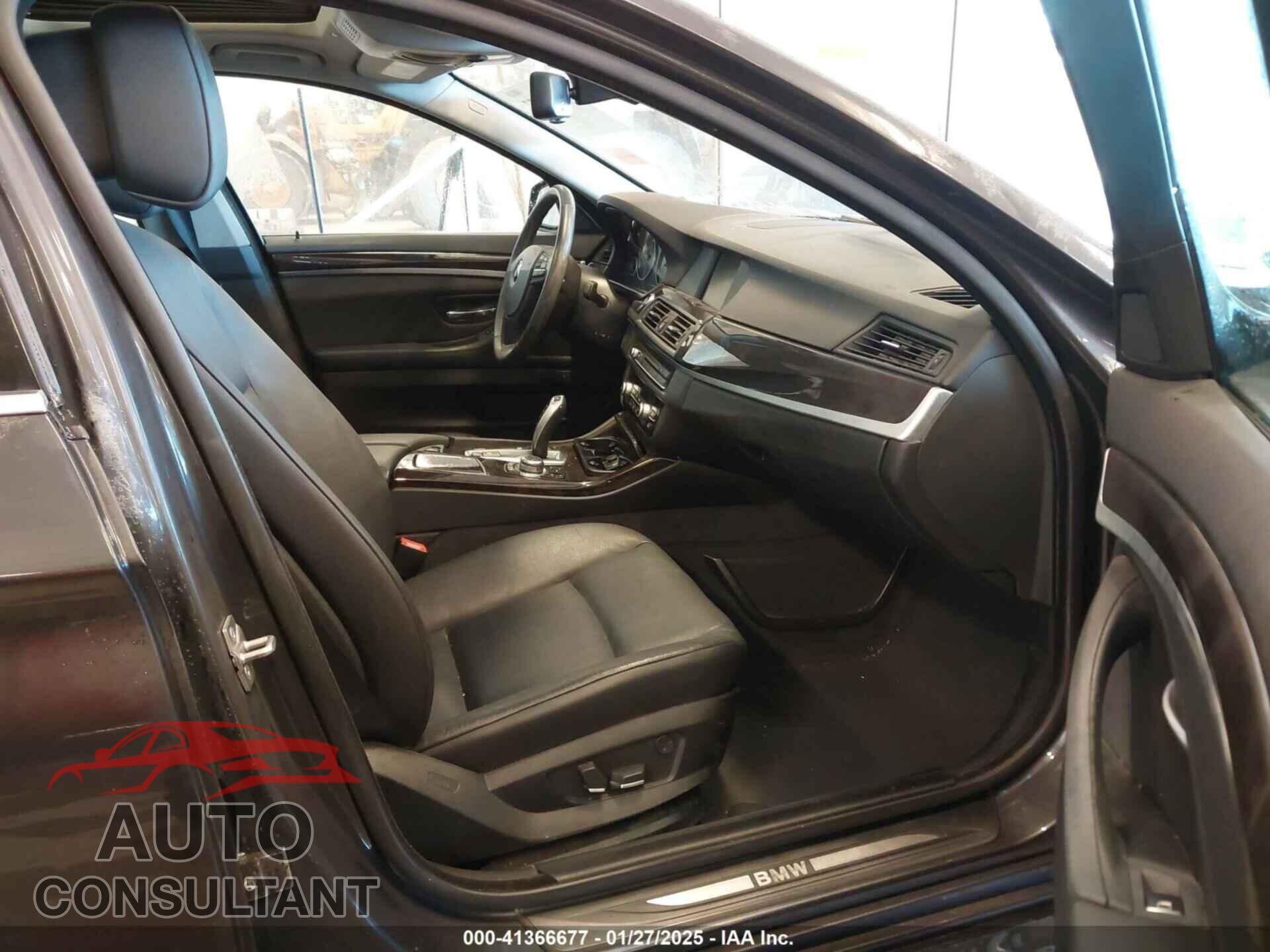 BMW 528I 2012 - WBAXG5C59CDX06294