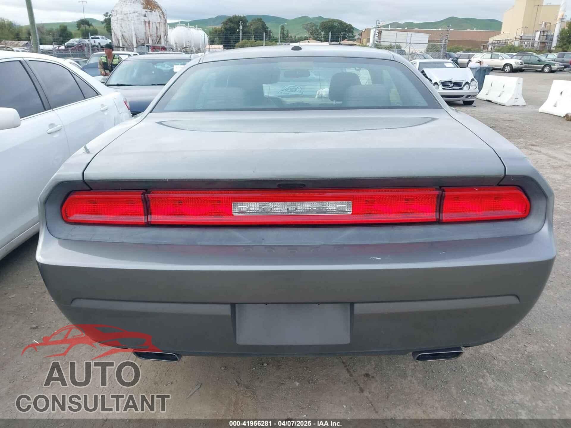DODGE CHALLENGER 2011 - 2B3CJ4DG0BH524693