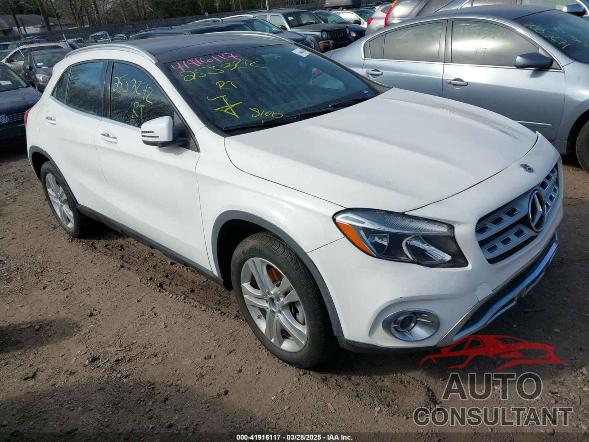 MERCEDES-BENZ GLA 250 2019 - WDCTG4GB9KJ587894