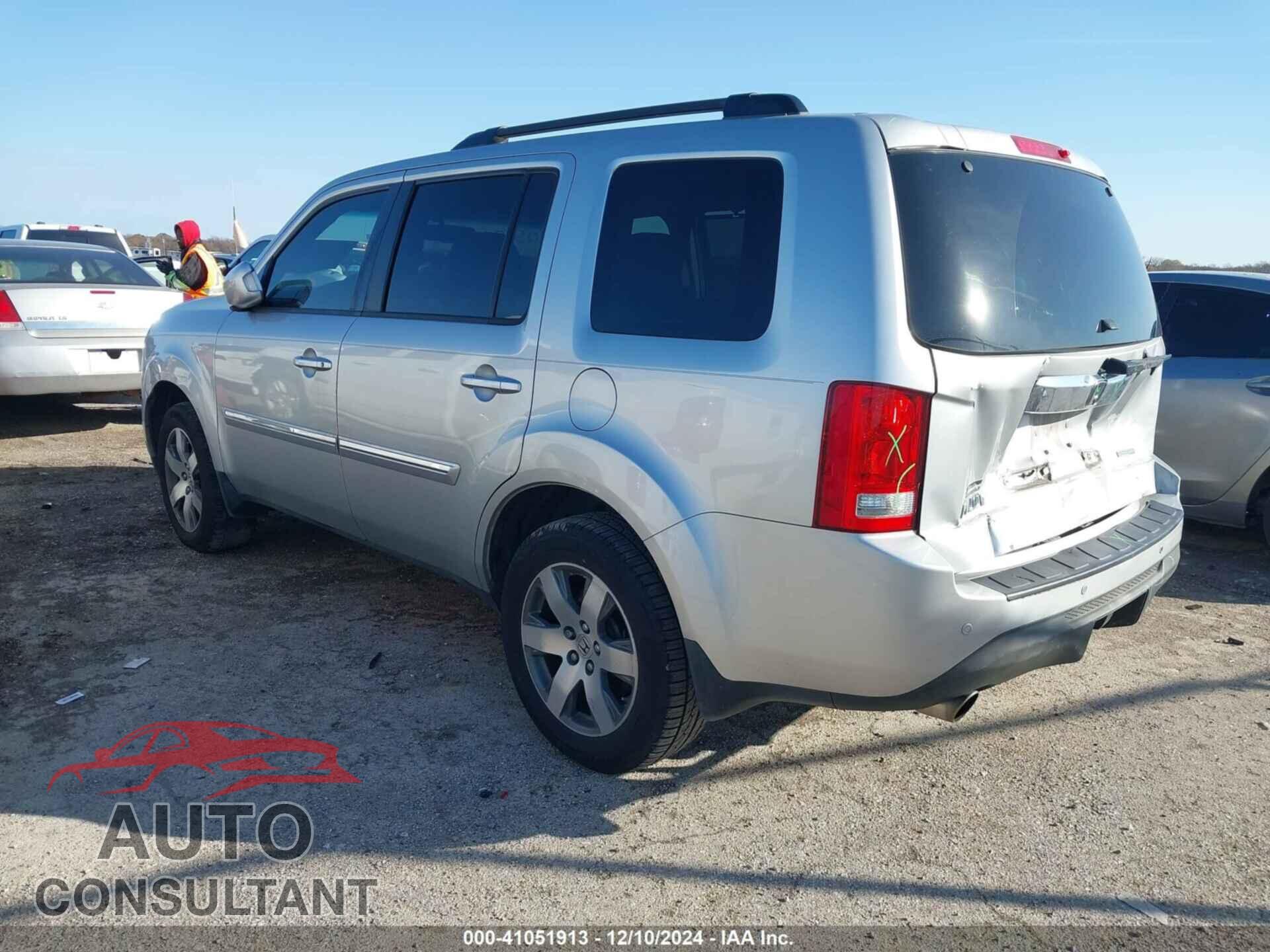 HONDA PILOT 2013 - 5FNYF3H92DB017444