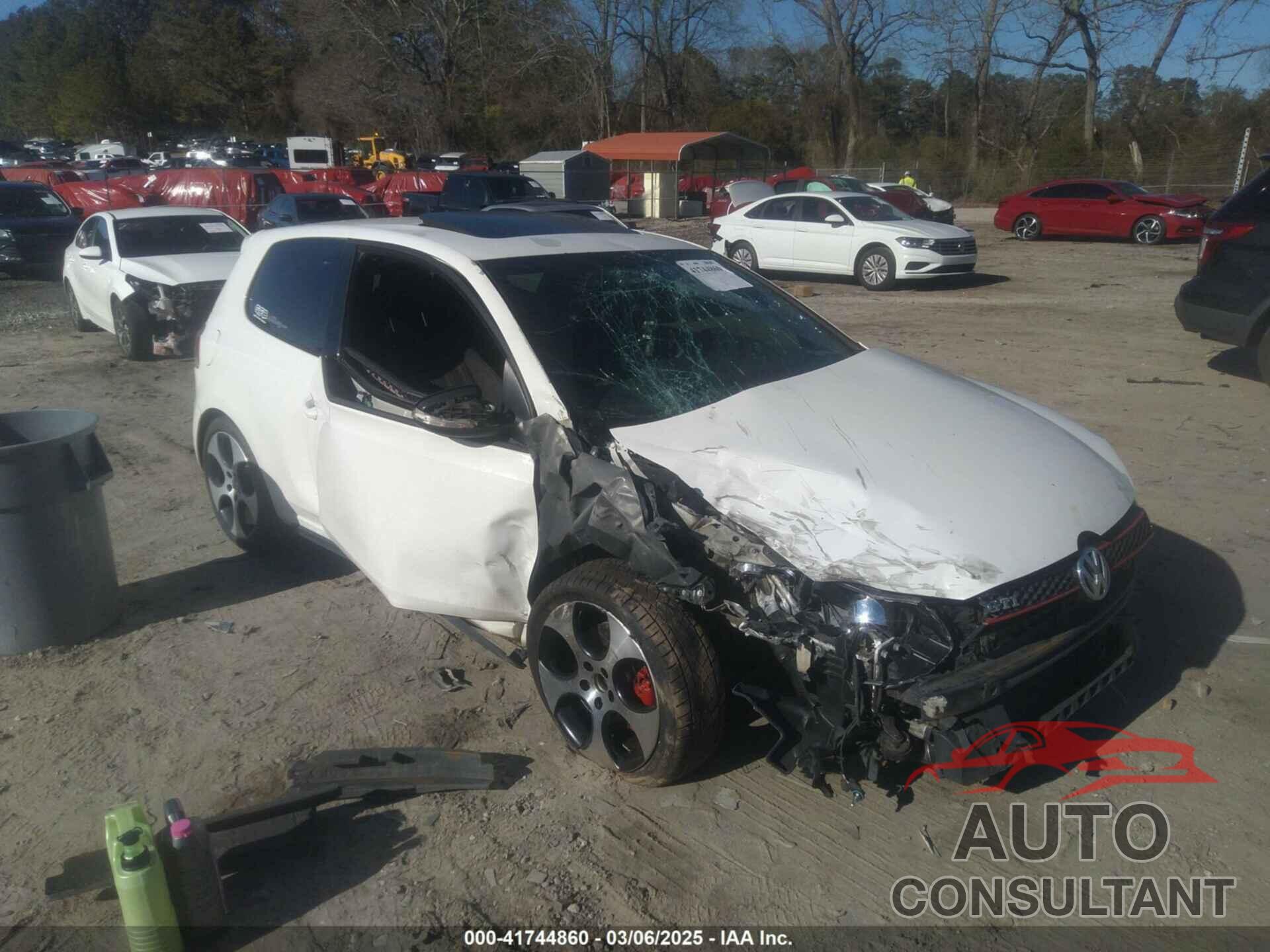 VOLKSWAGEN GTI 2012 - WVWEV7AJ5CW094384